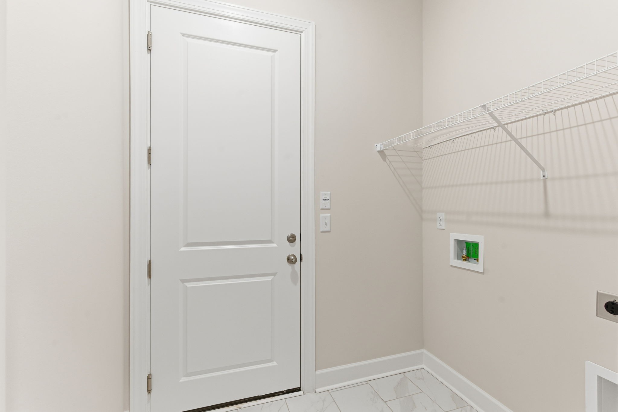 455 Buckwood Avenue, W