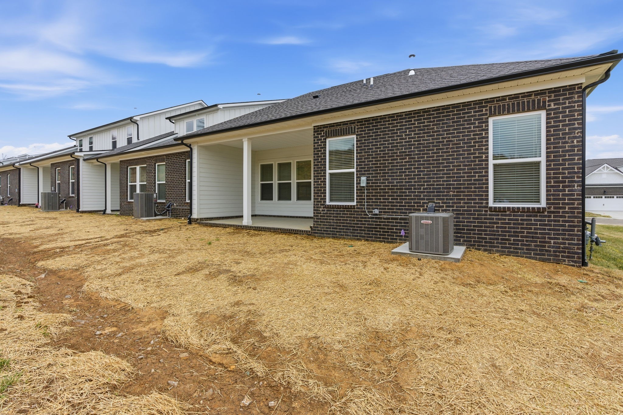 455 Buckwood Avenue, W