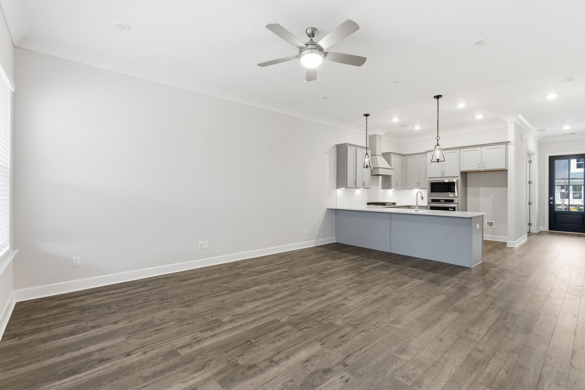 455 Buckwood Avenue, W