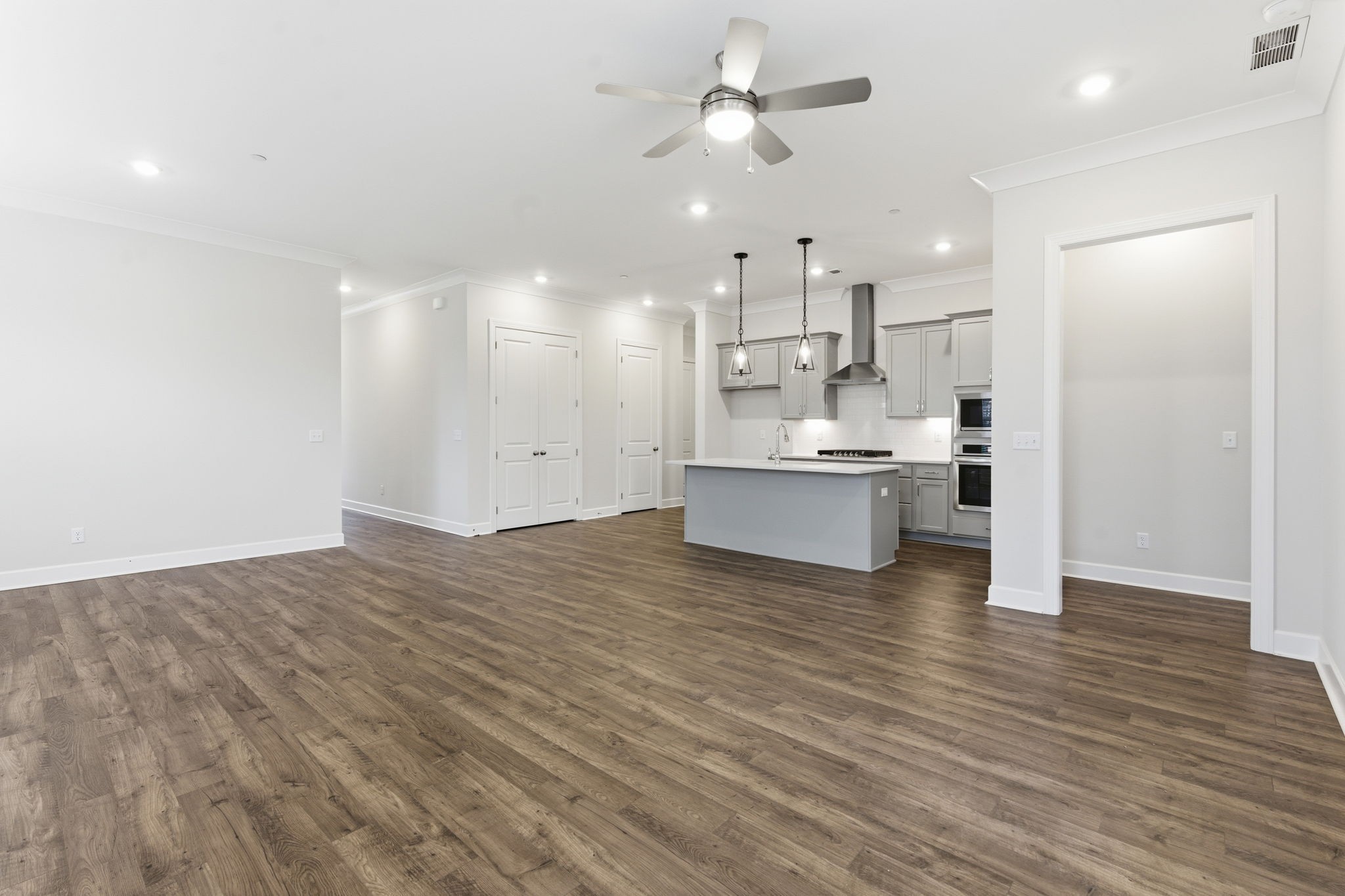 440 Buckwood Avenue, W