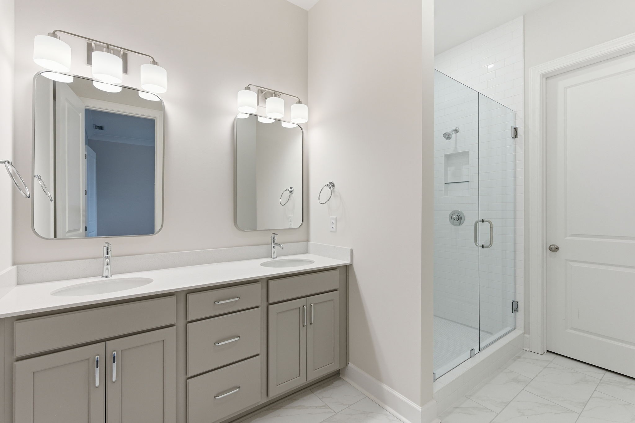 440 Buckwood Avenue, W