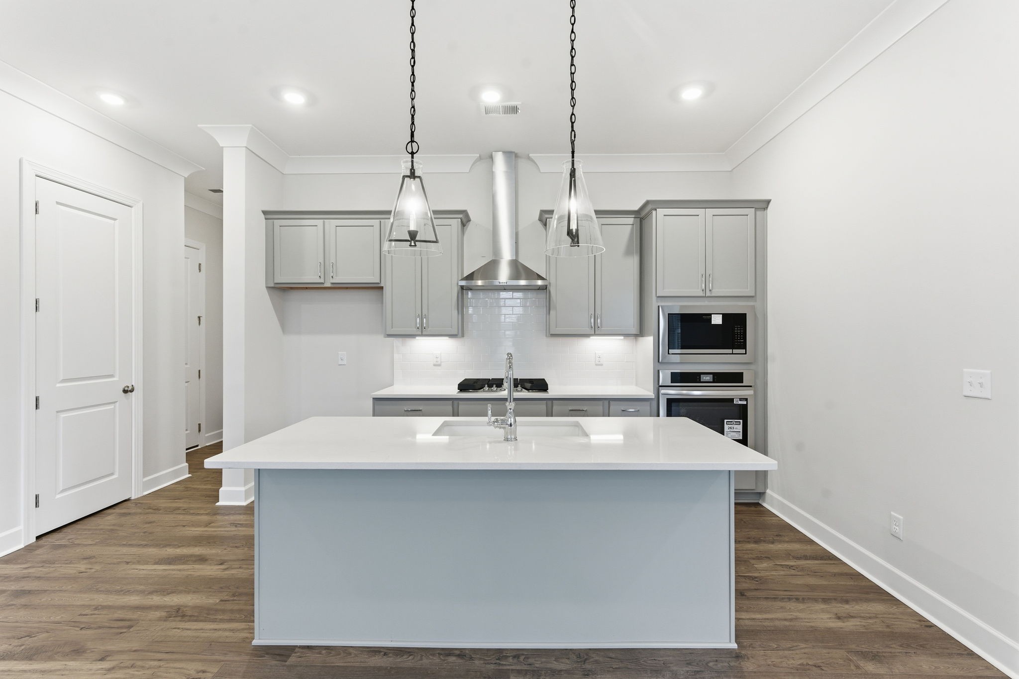 440 Buckwood Avenue, W