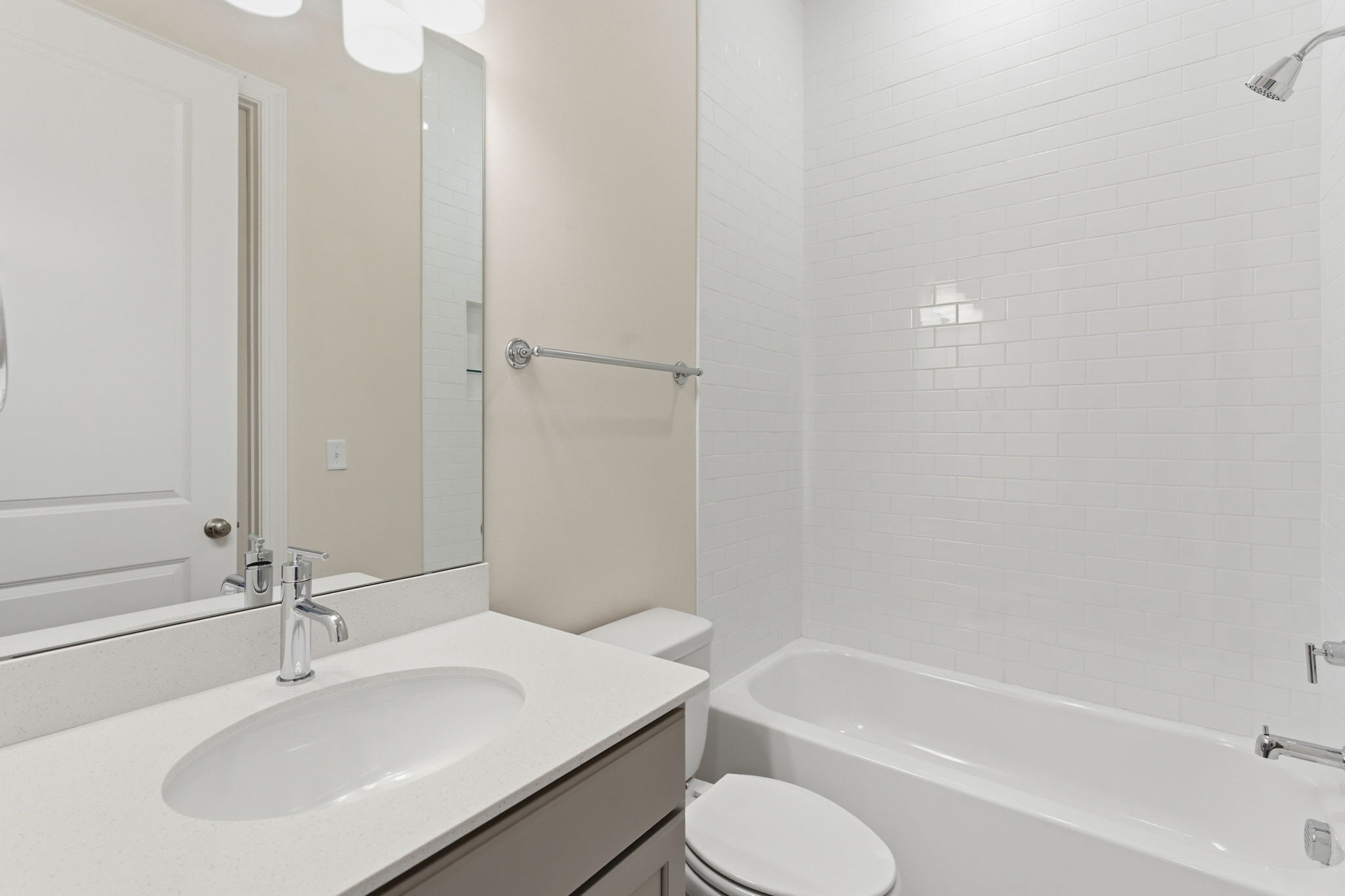 440 Buckwood Avenue, W