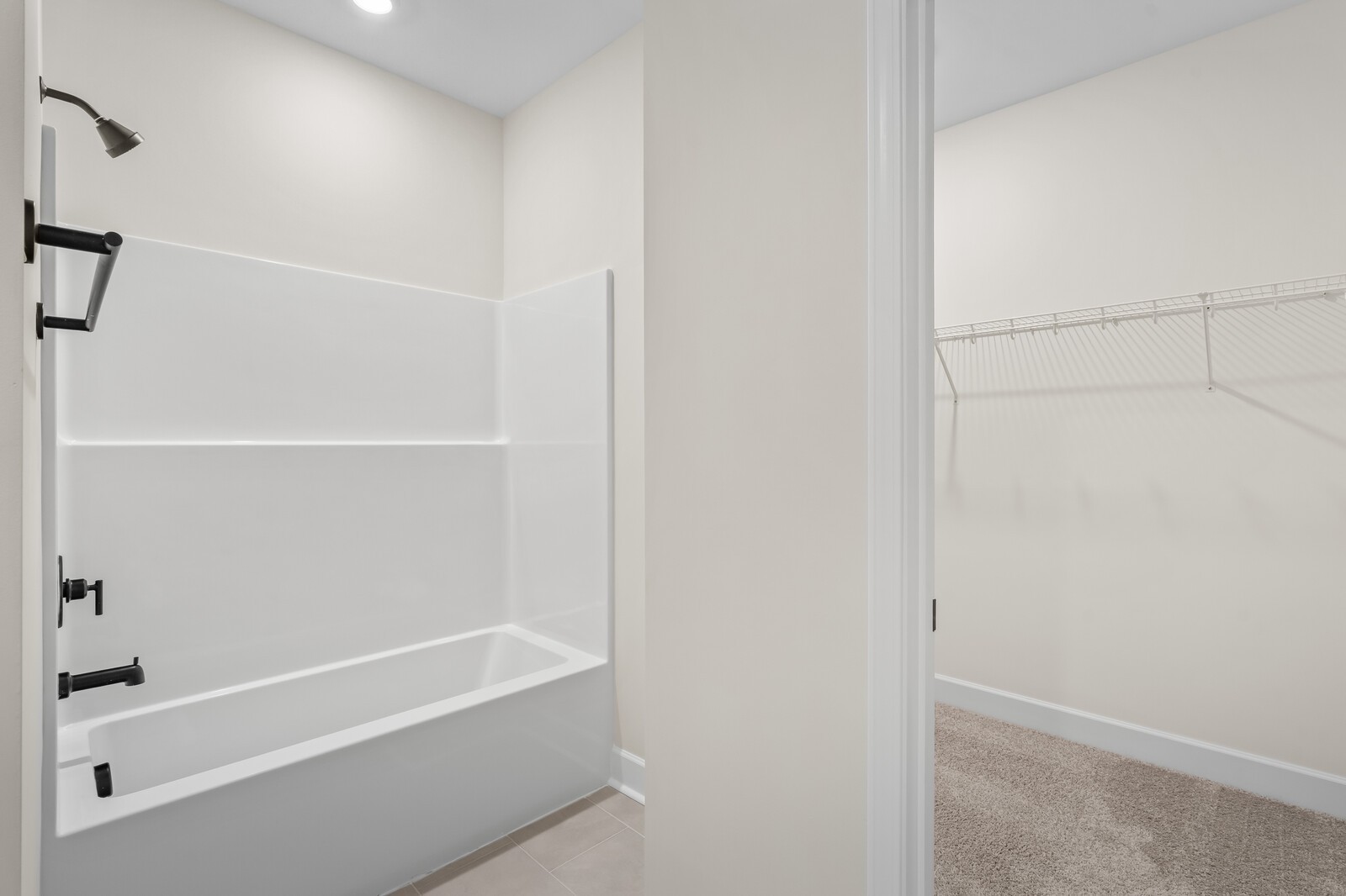 460 Buckwood Avenue, W