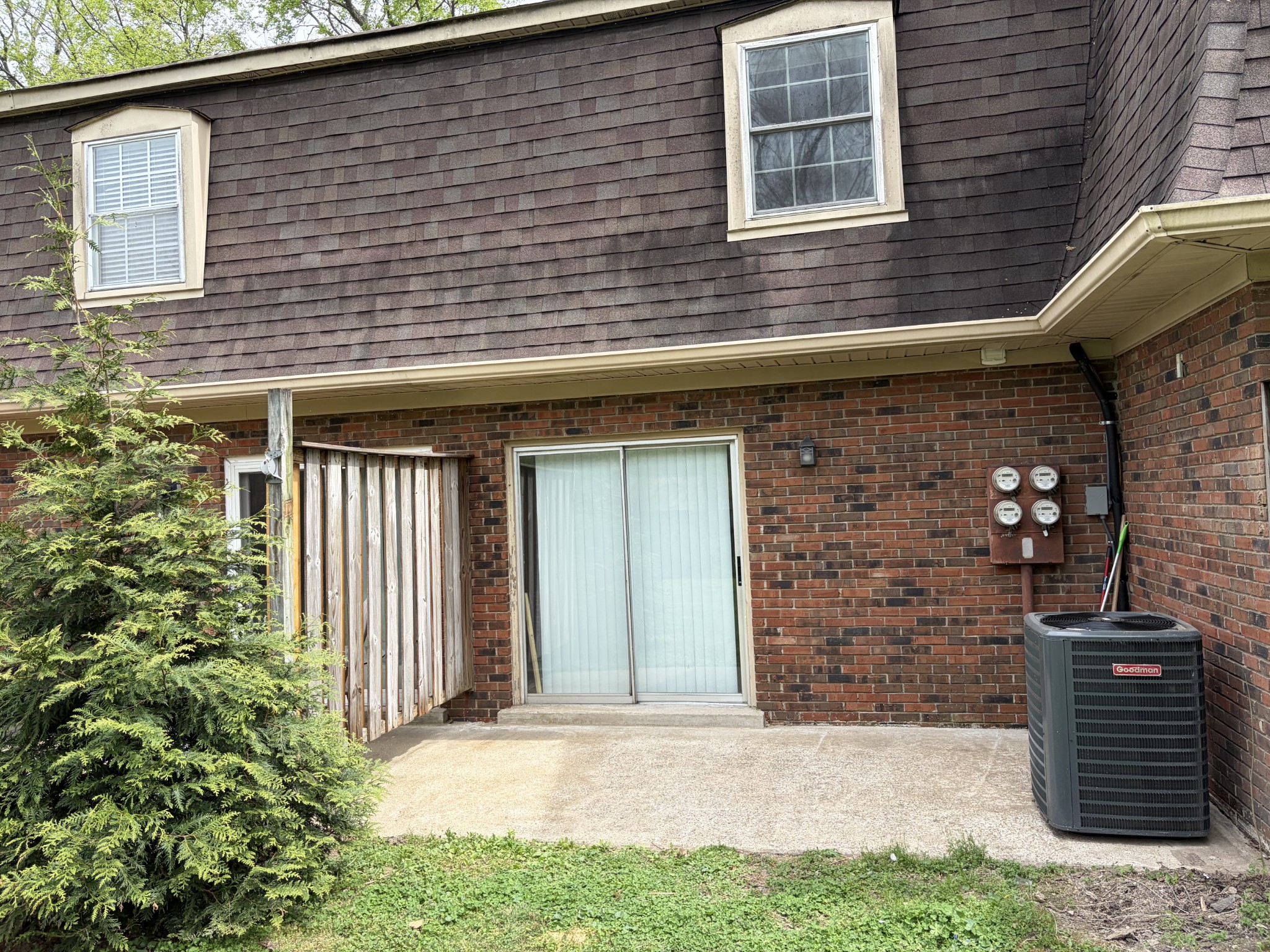 1100 W Main St Unit: F7