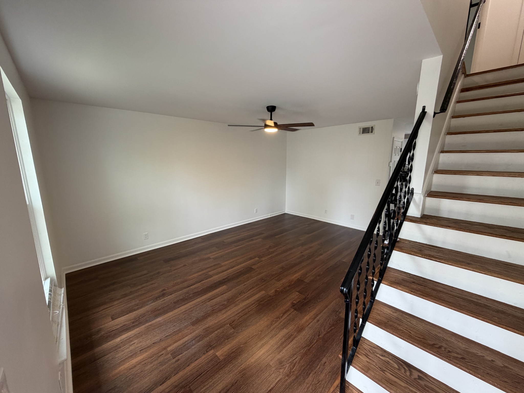 1100 W Main St Unit: F7