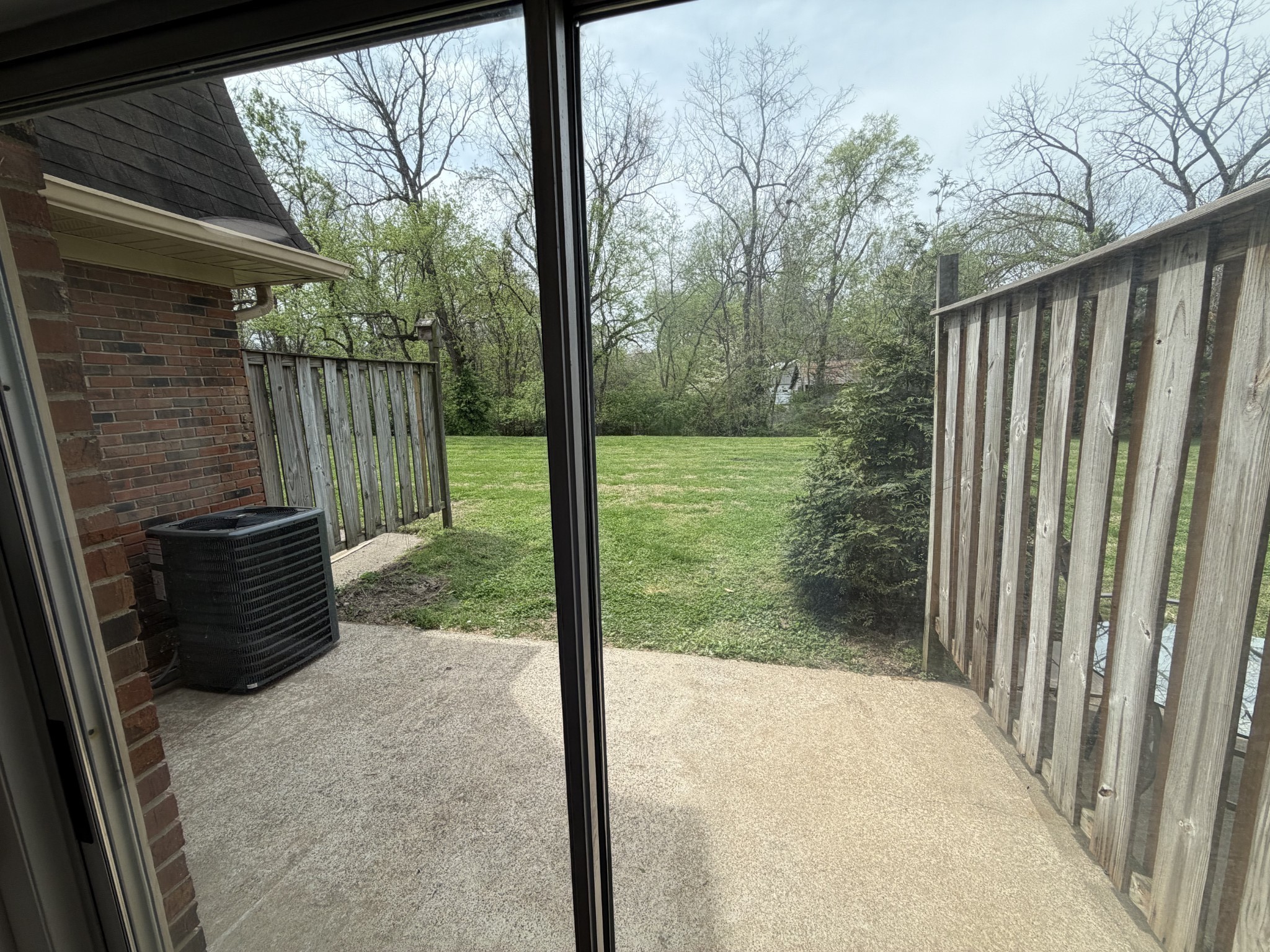 1100 W Main St Unit: F7