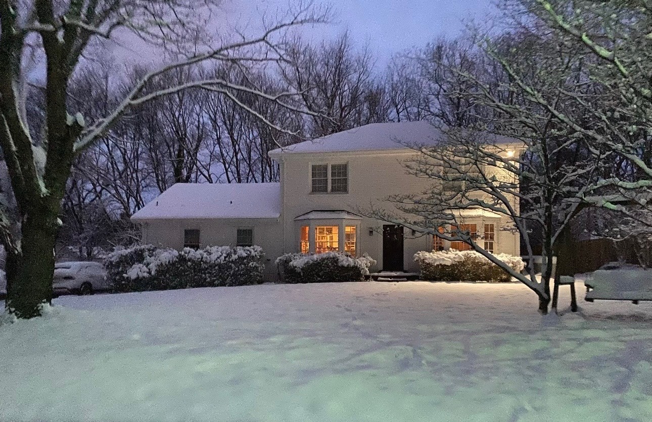 216 Pebble Glen Dr