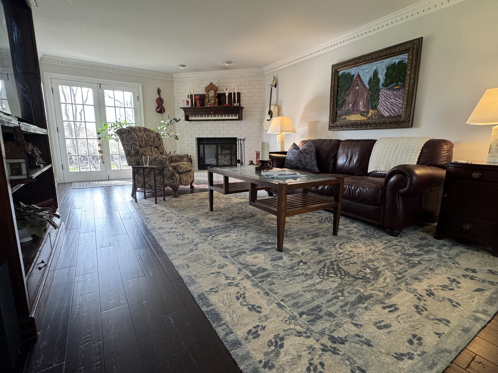 216 Pebble Glen Dr