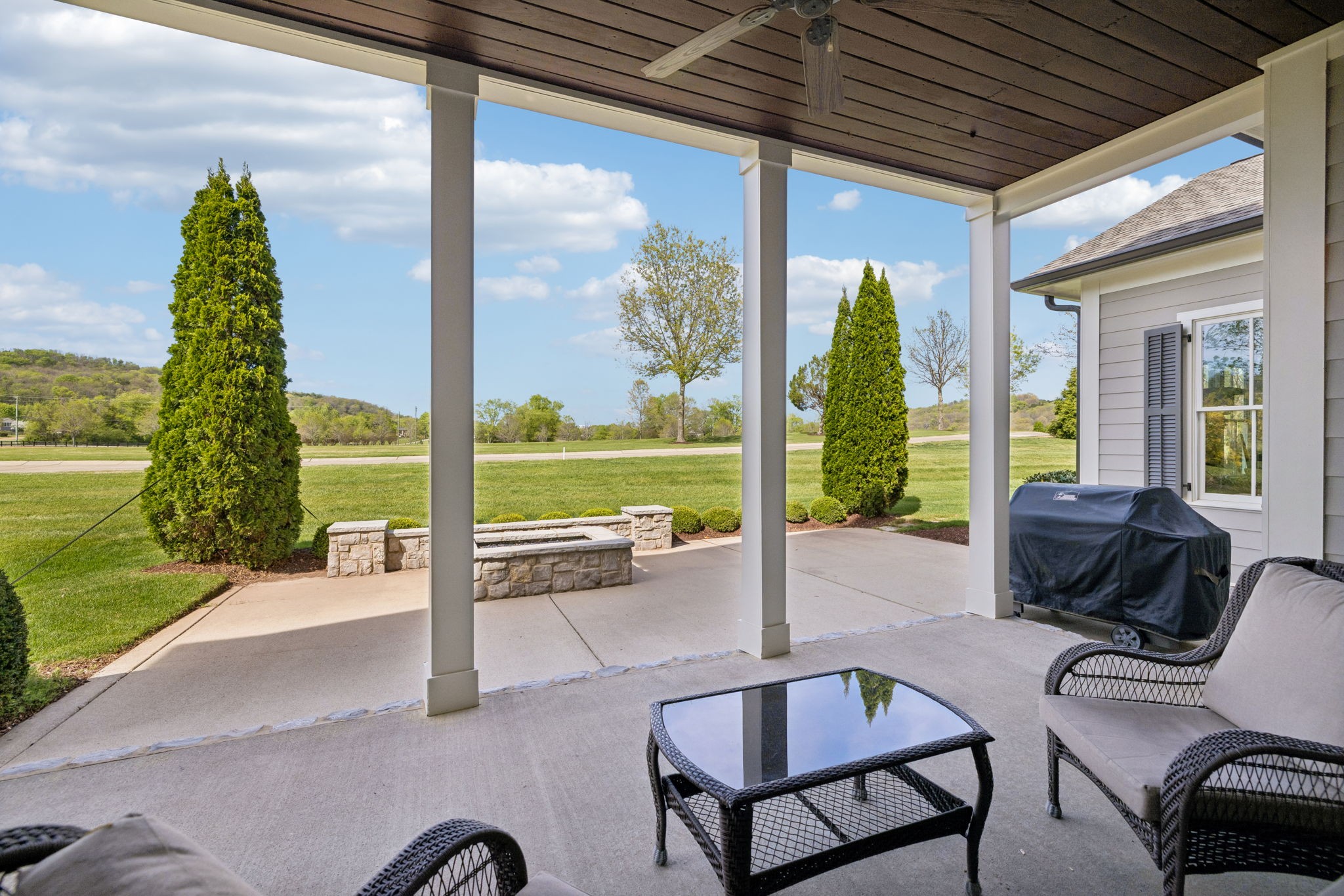 6033 Native Pony Trl