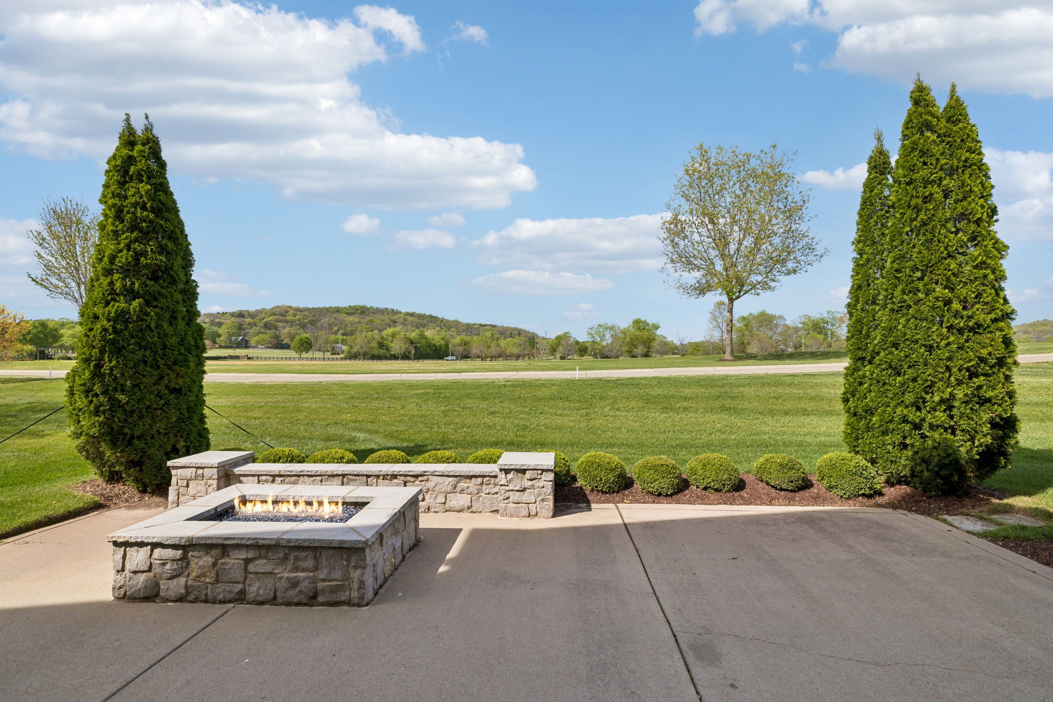 6033 Native Pony Trl