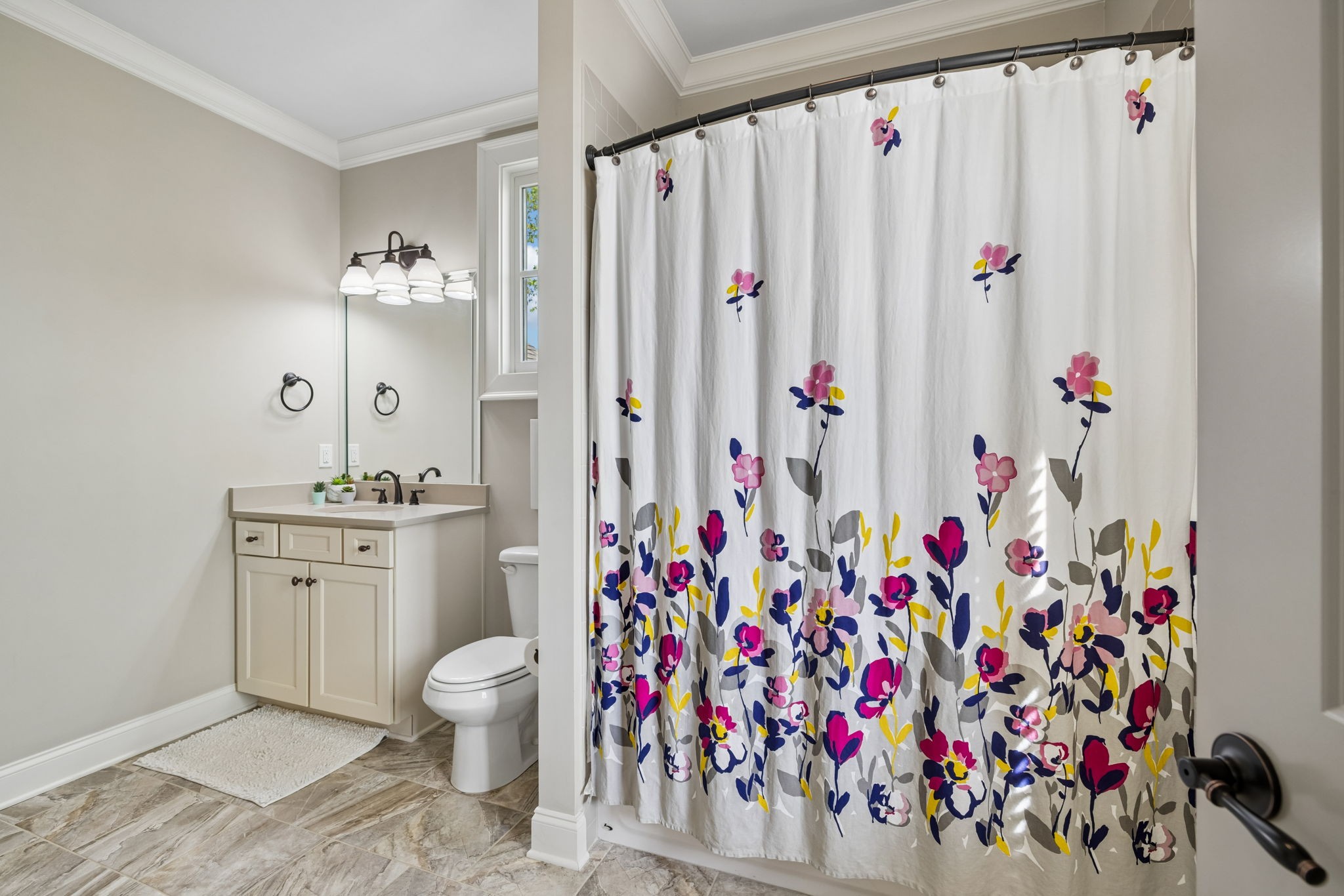 6033 Native Pony Trl