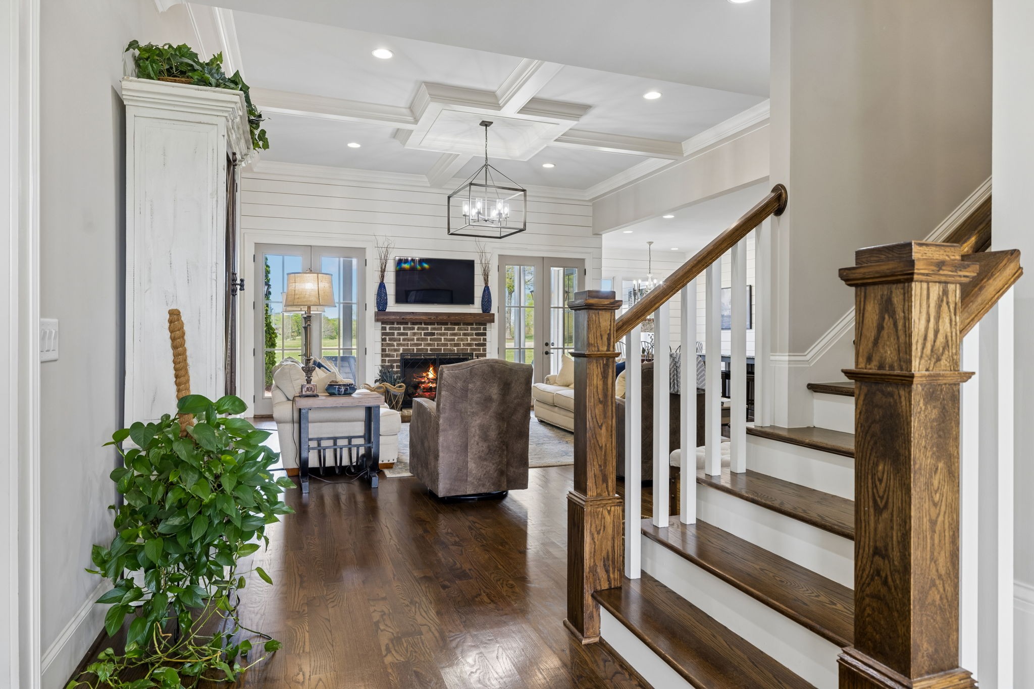 6033 Native Pony Trl