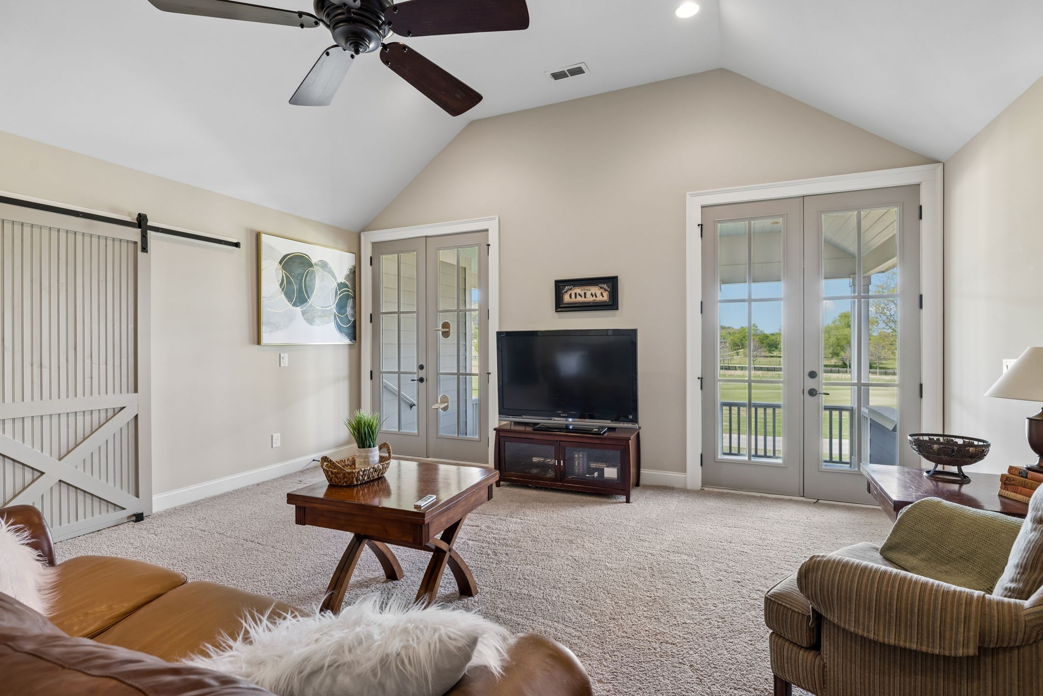 6033 Native Pony Trl