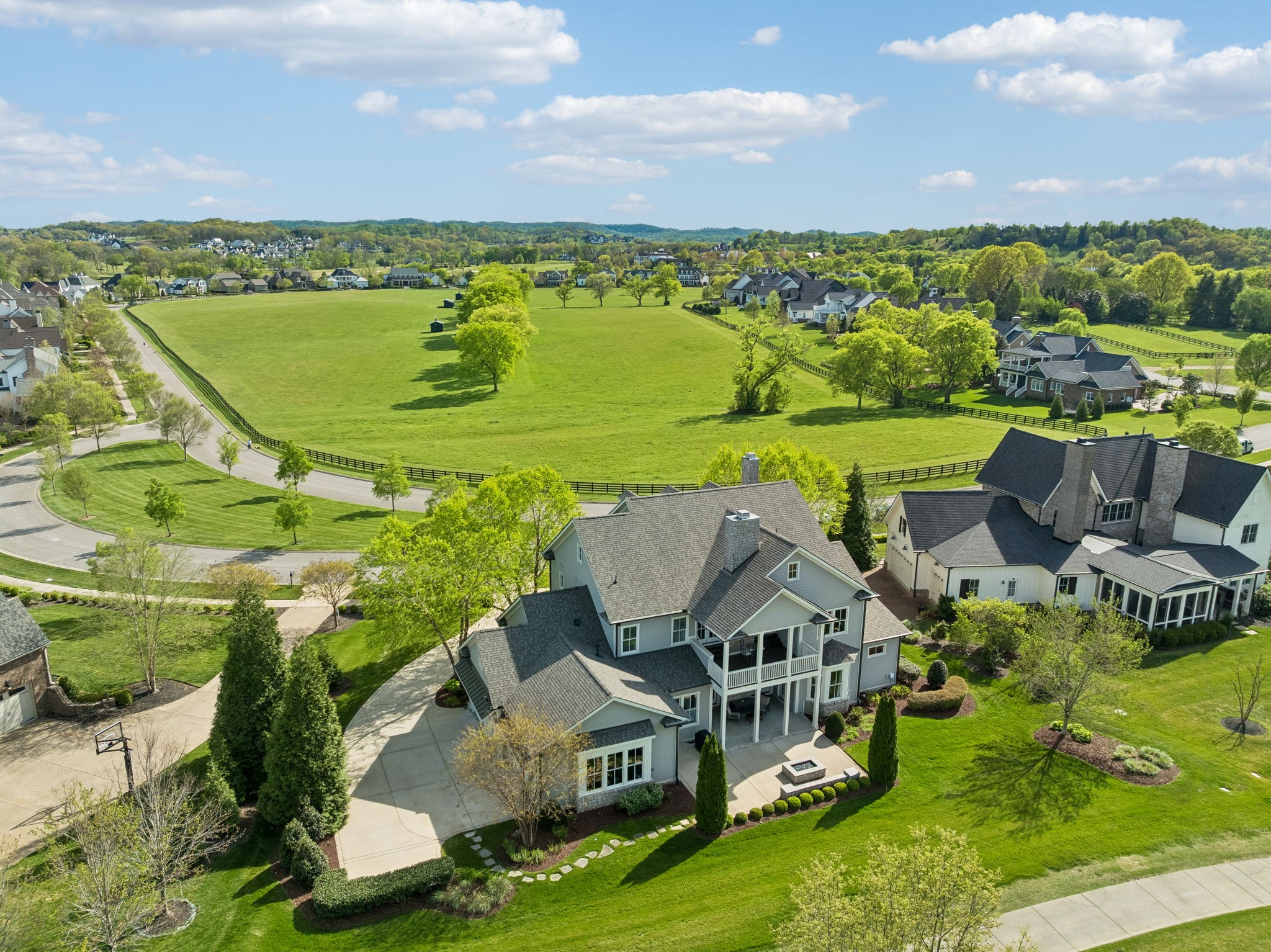 6033 Native Pony Trl