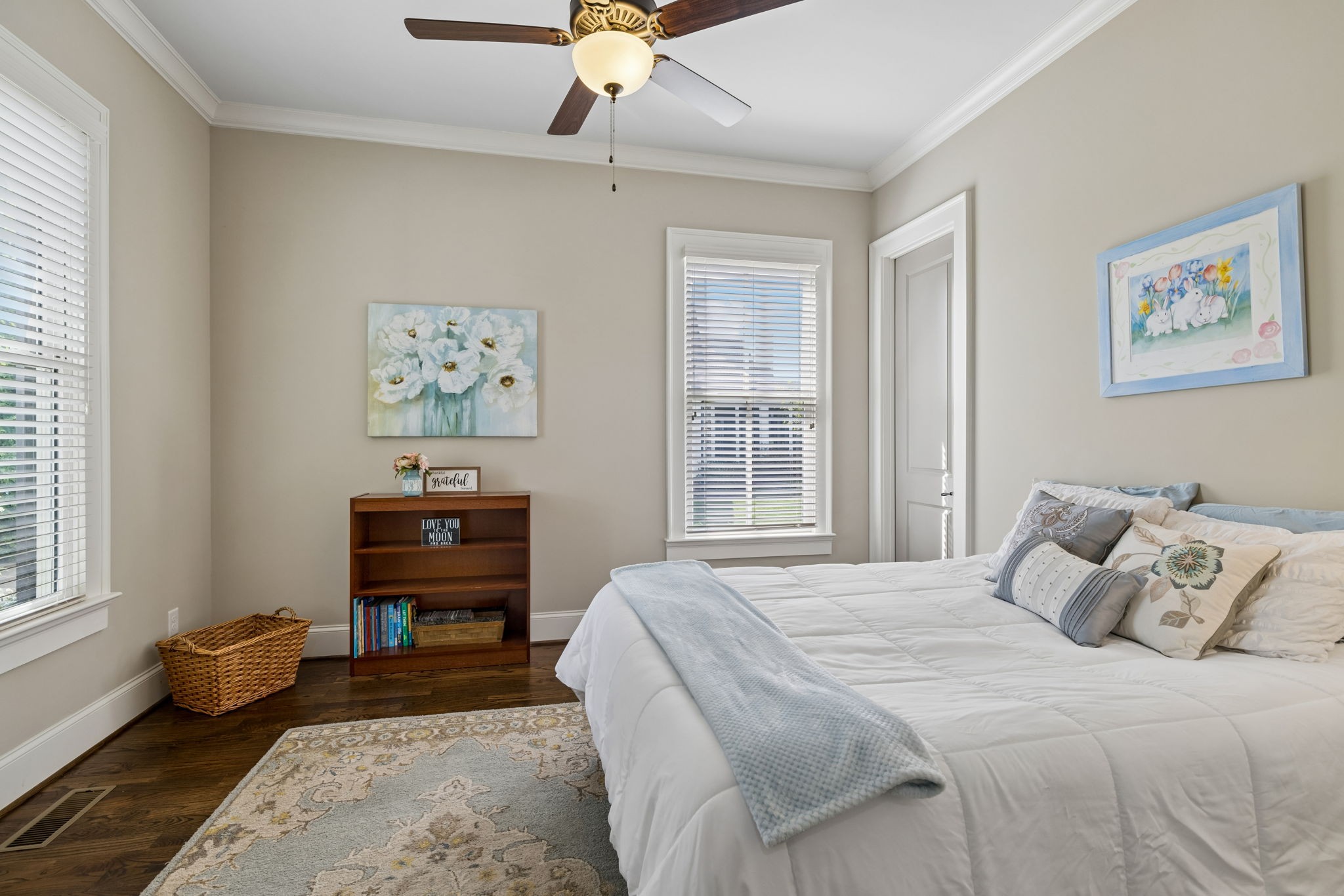 6033 Native Pony Trl