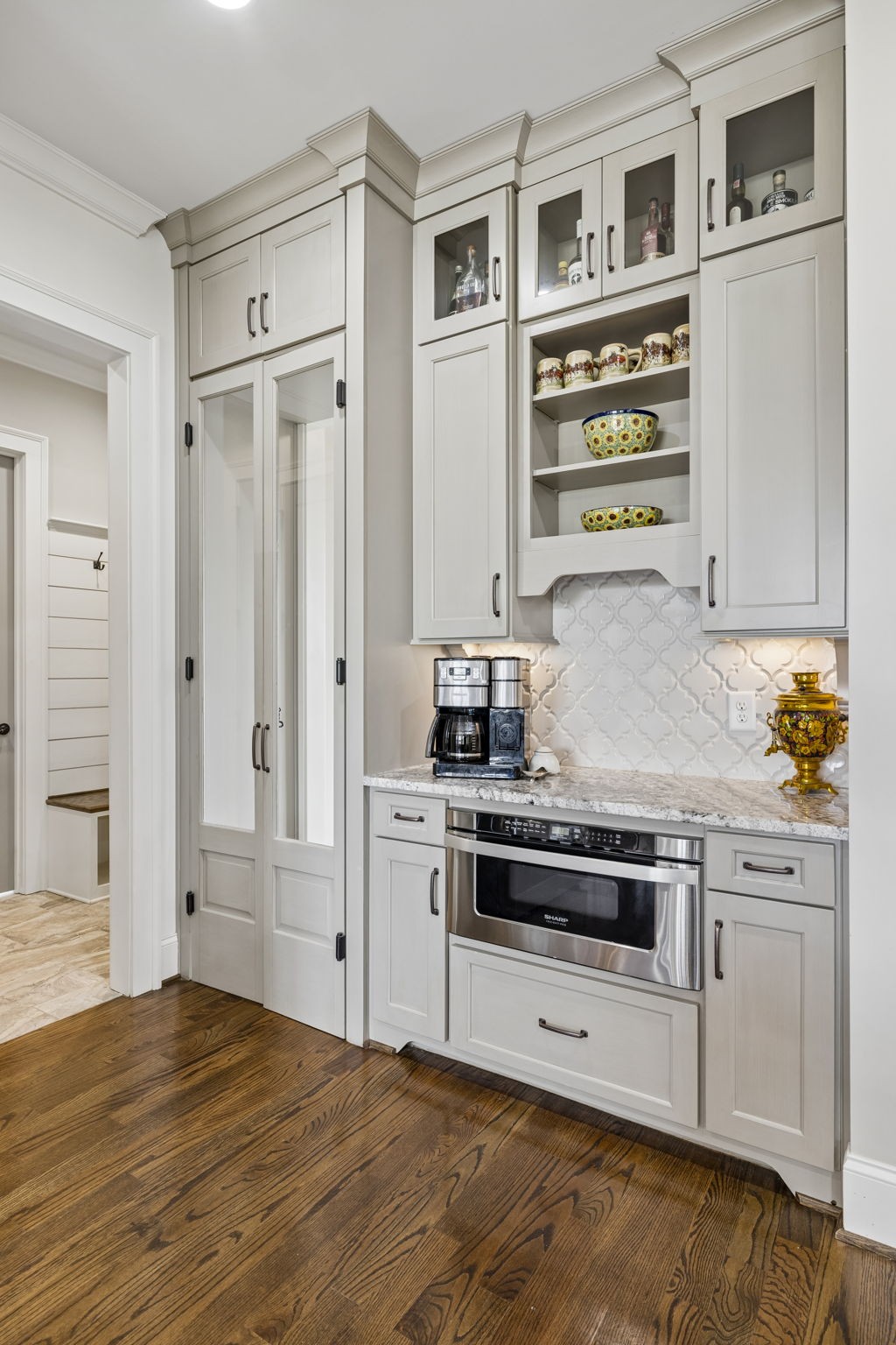 6033 Native Pony Trl