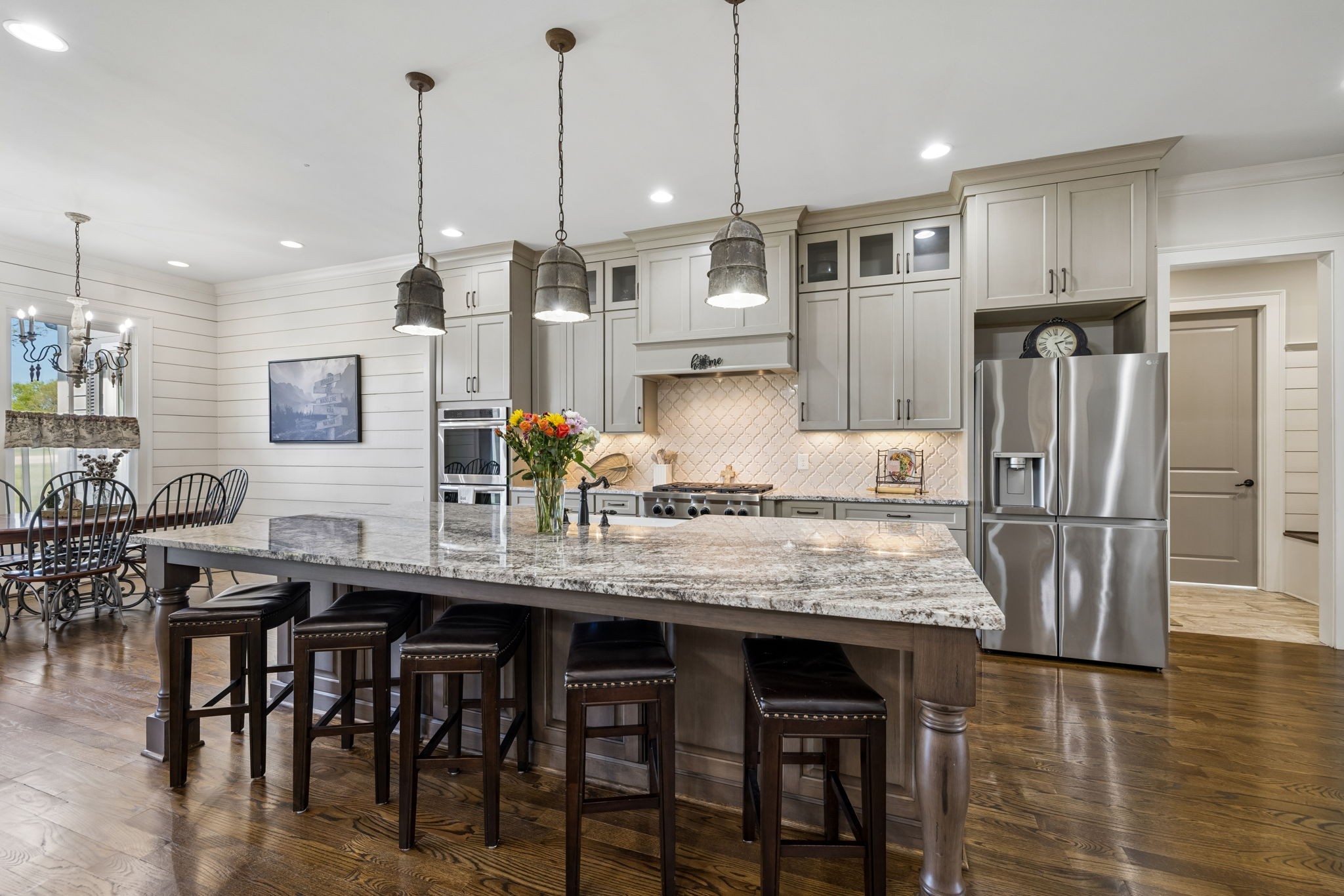 6033 Native Pony Trl