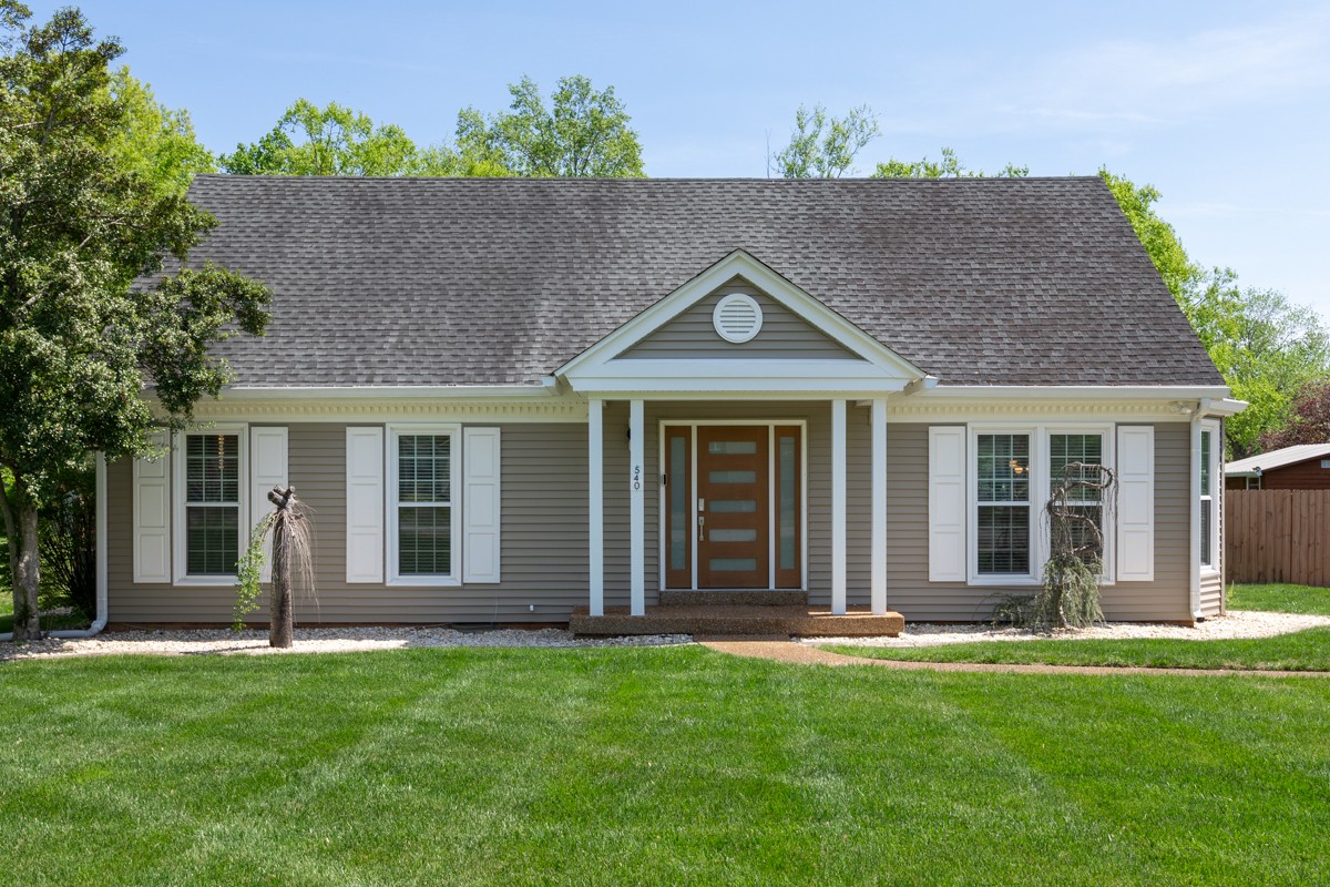 540 Riverview Dr