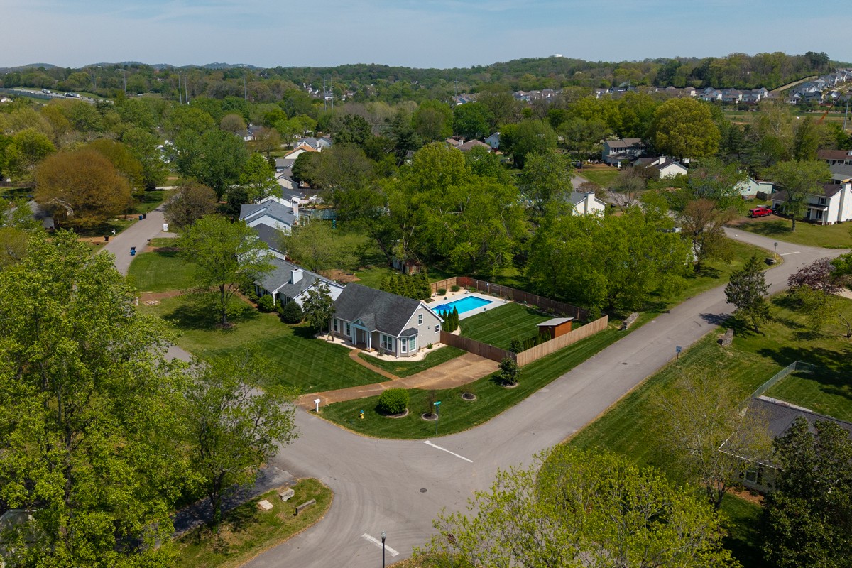 540 Riverview Dr