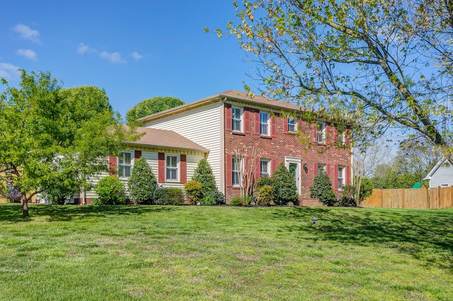 229 Turnbrook Ln