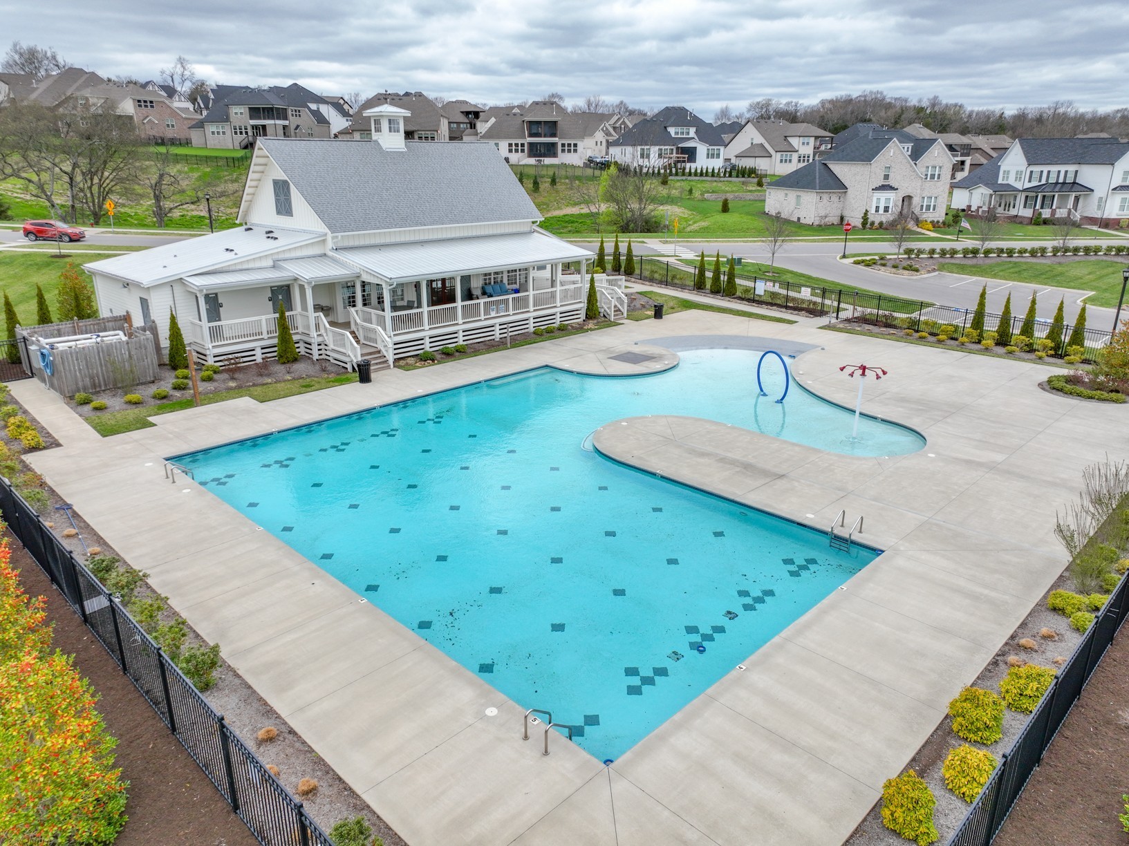 1001 Lawson Ln