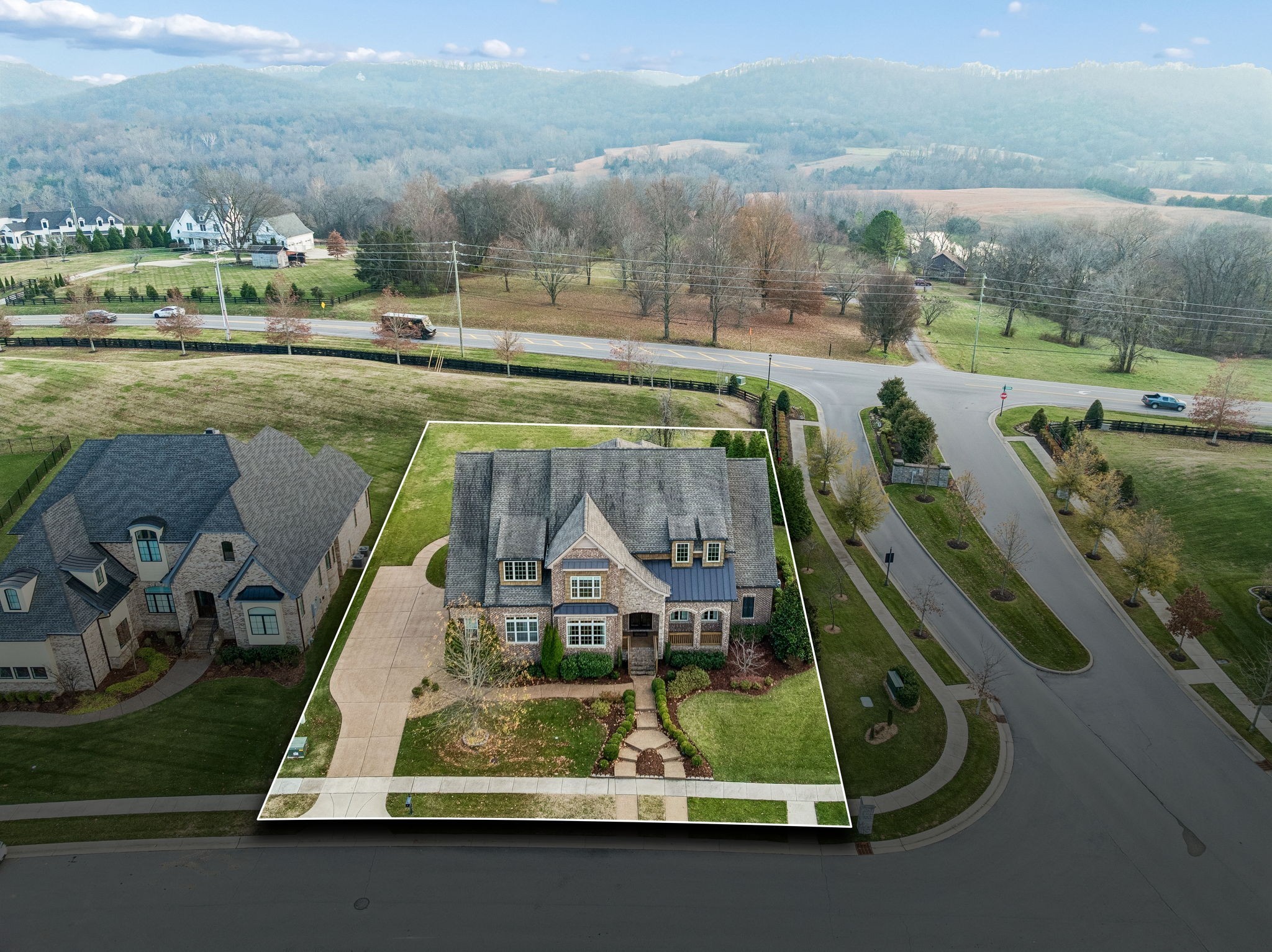 1001 Lawson Ln