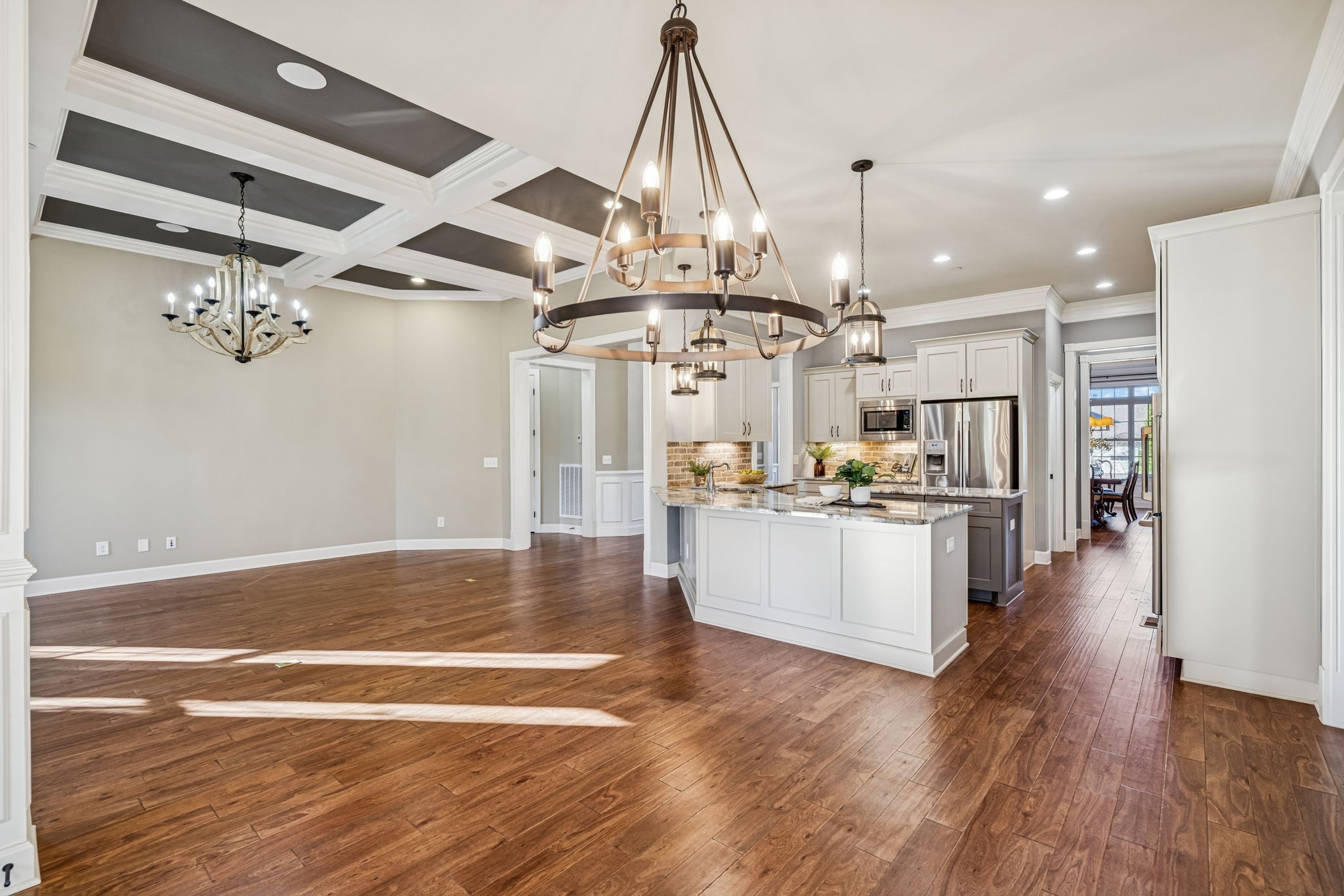 1001 Lawson Ln