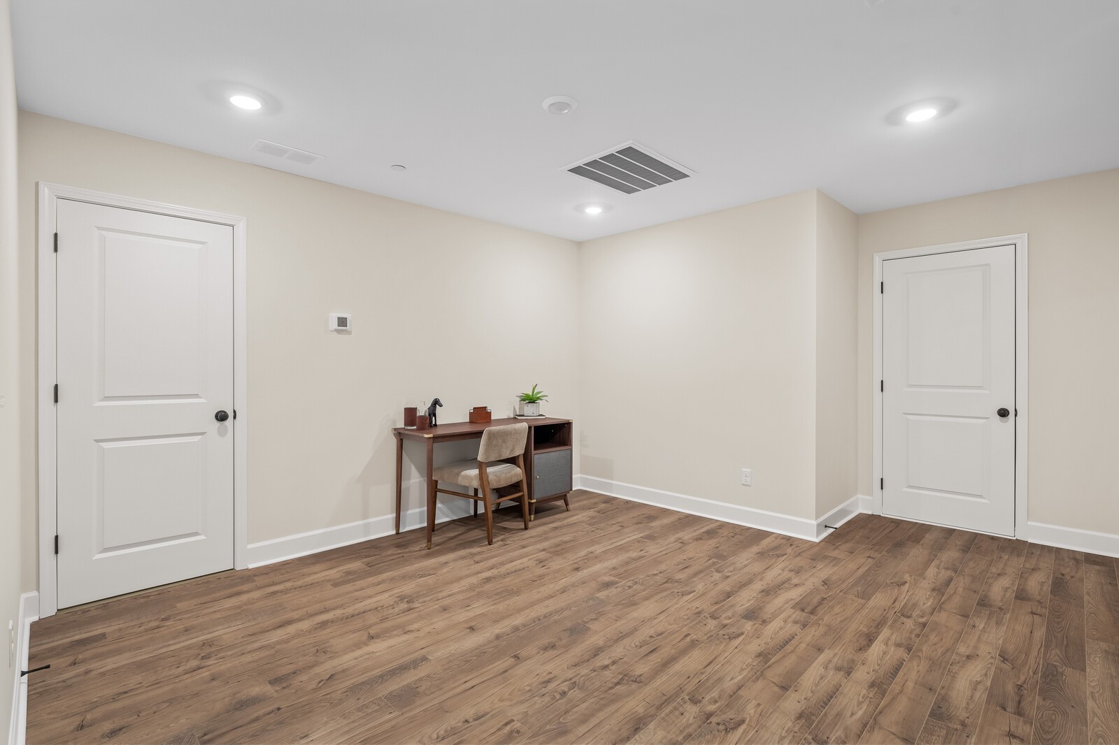 460 Buckwood Avenue, W