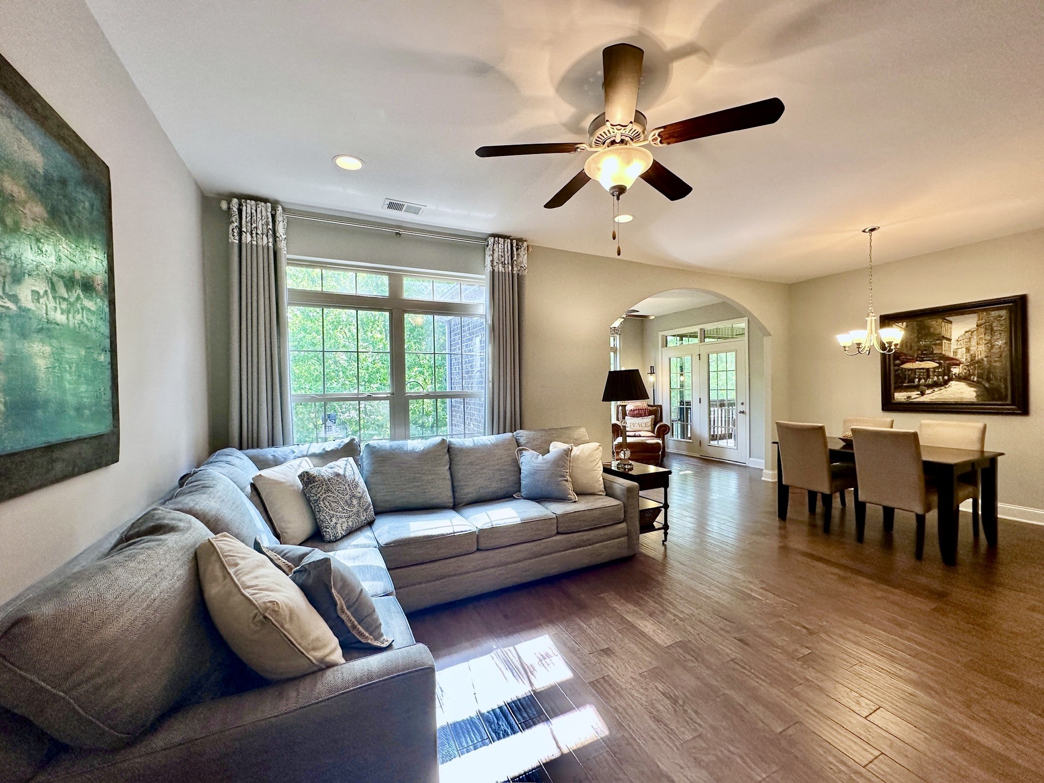 1008 Callaway Dr