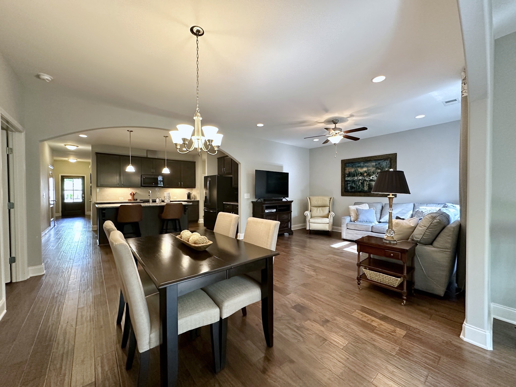1008 Callaway Dr