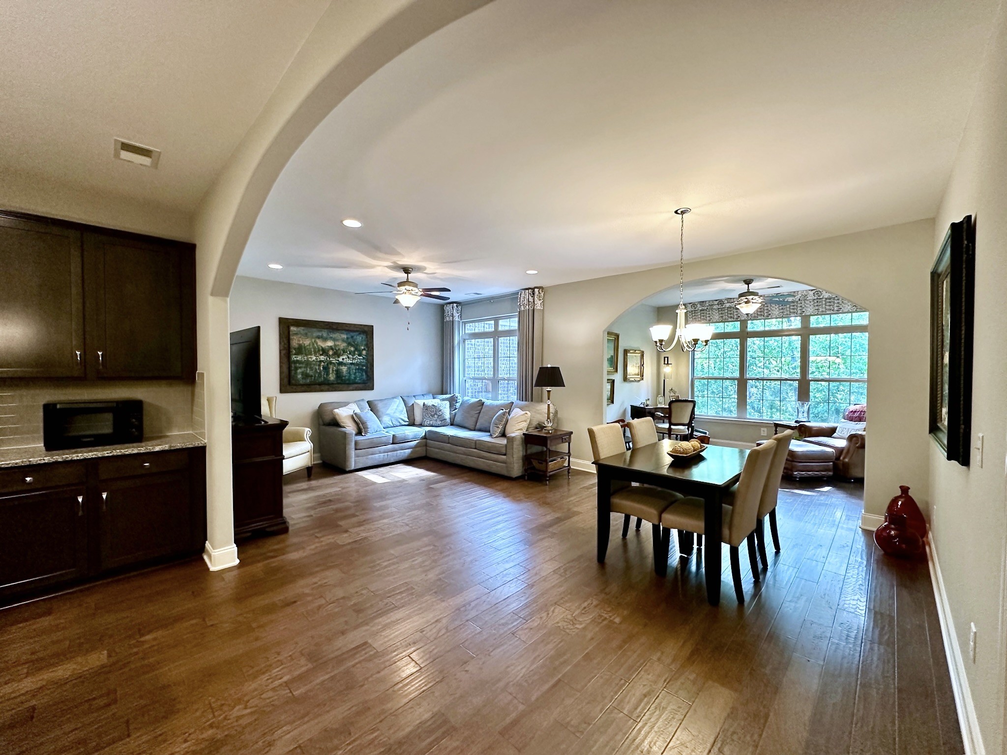 1008 Callaway Dr