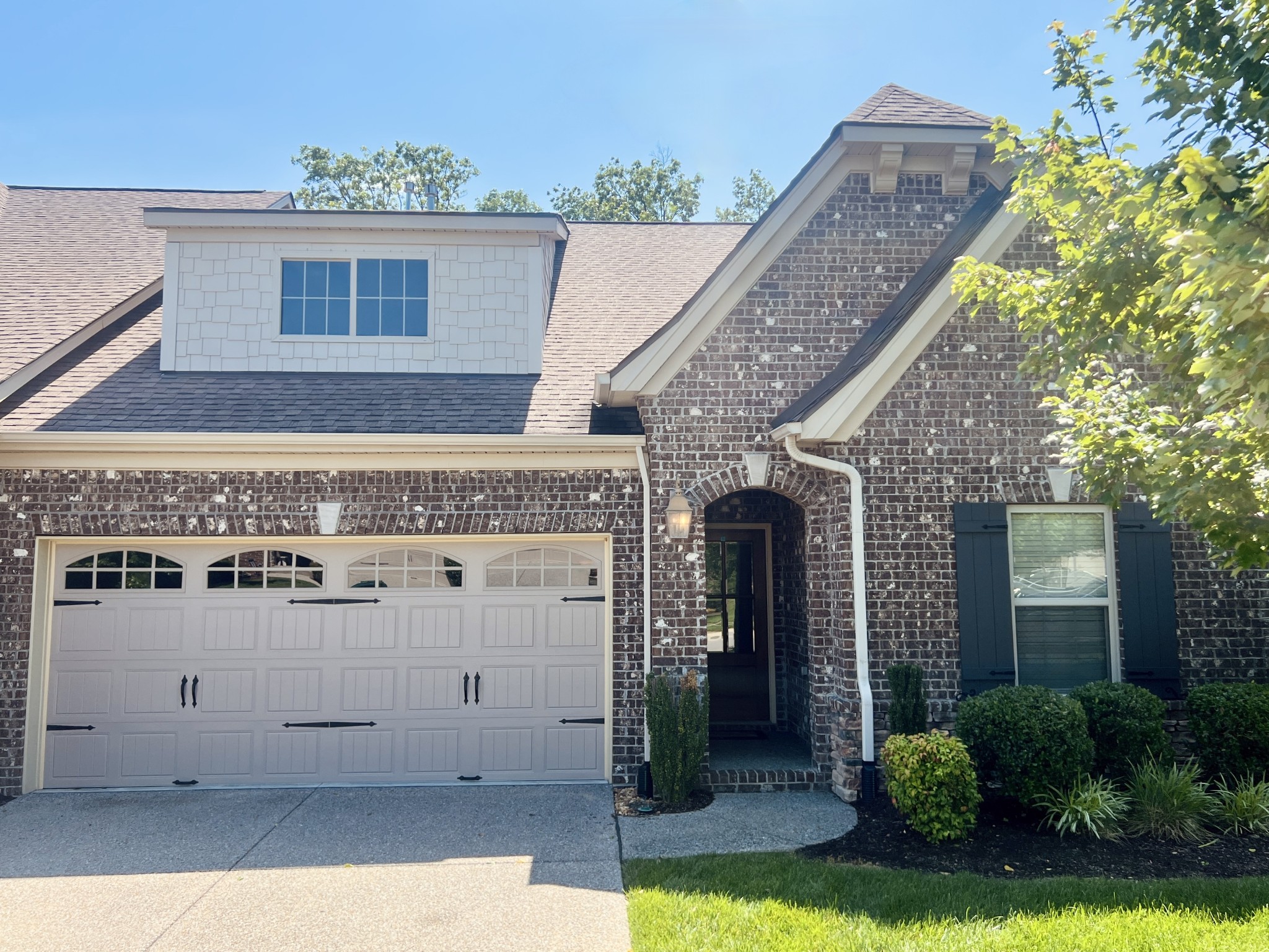 1008 Callaway Dr
