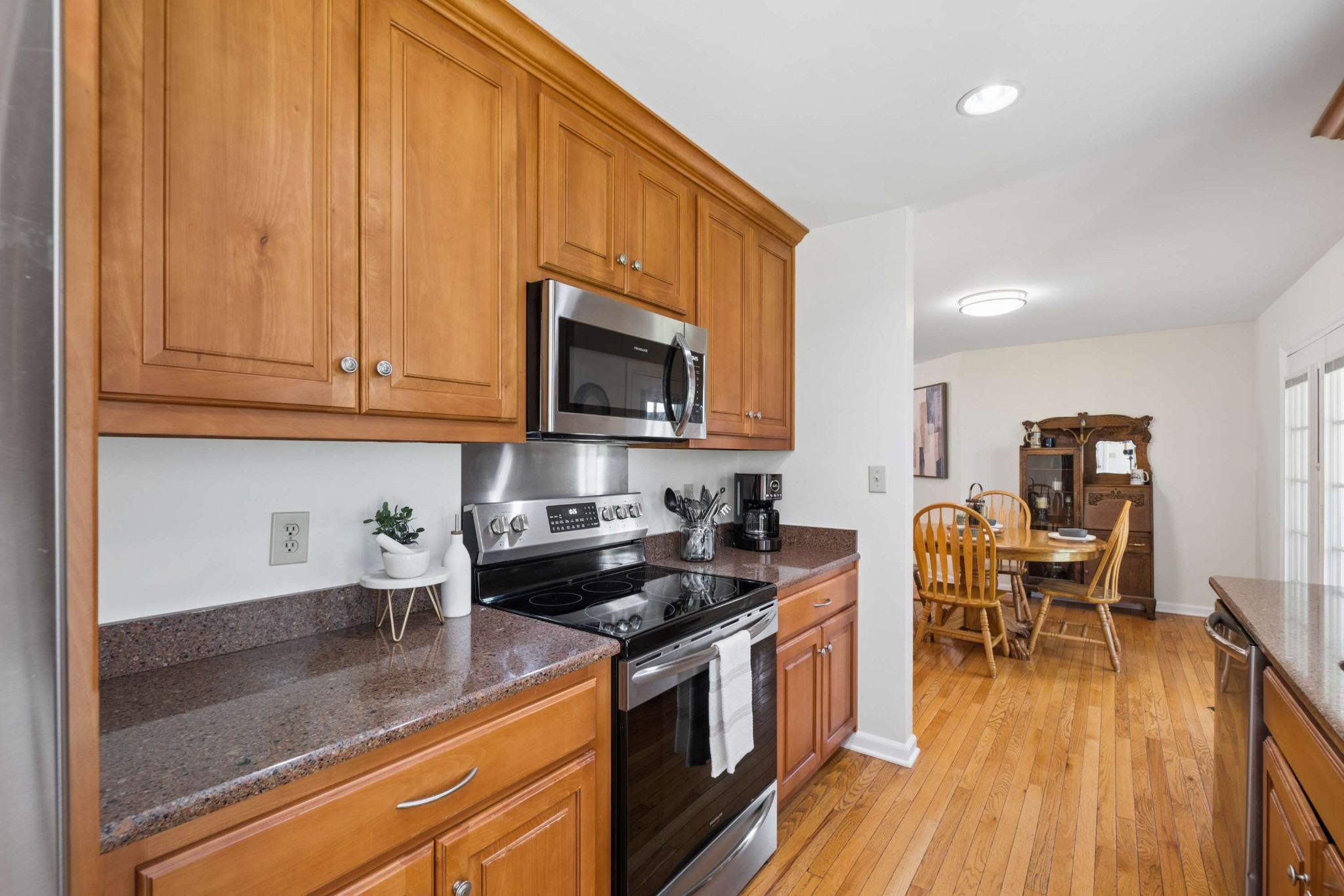 504 Riverview Dr