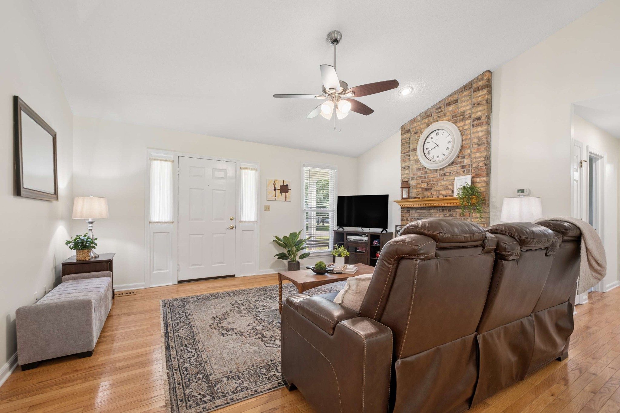 504 Riverview Dr
