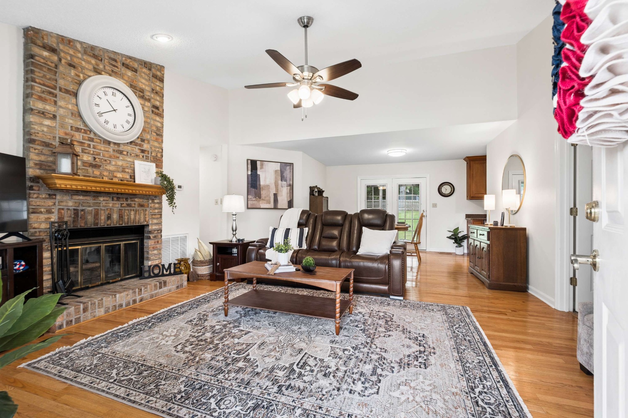 504 Riverview Dr