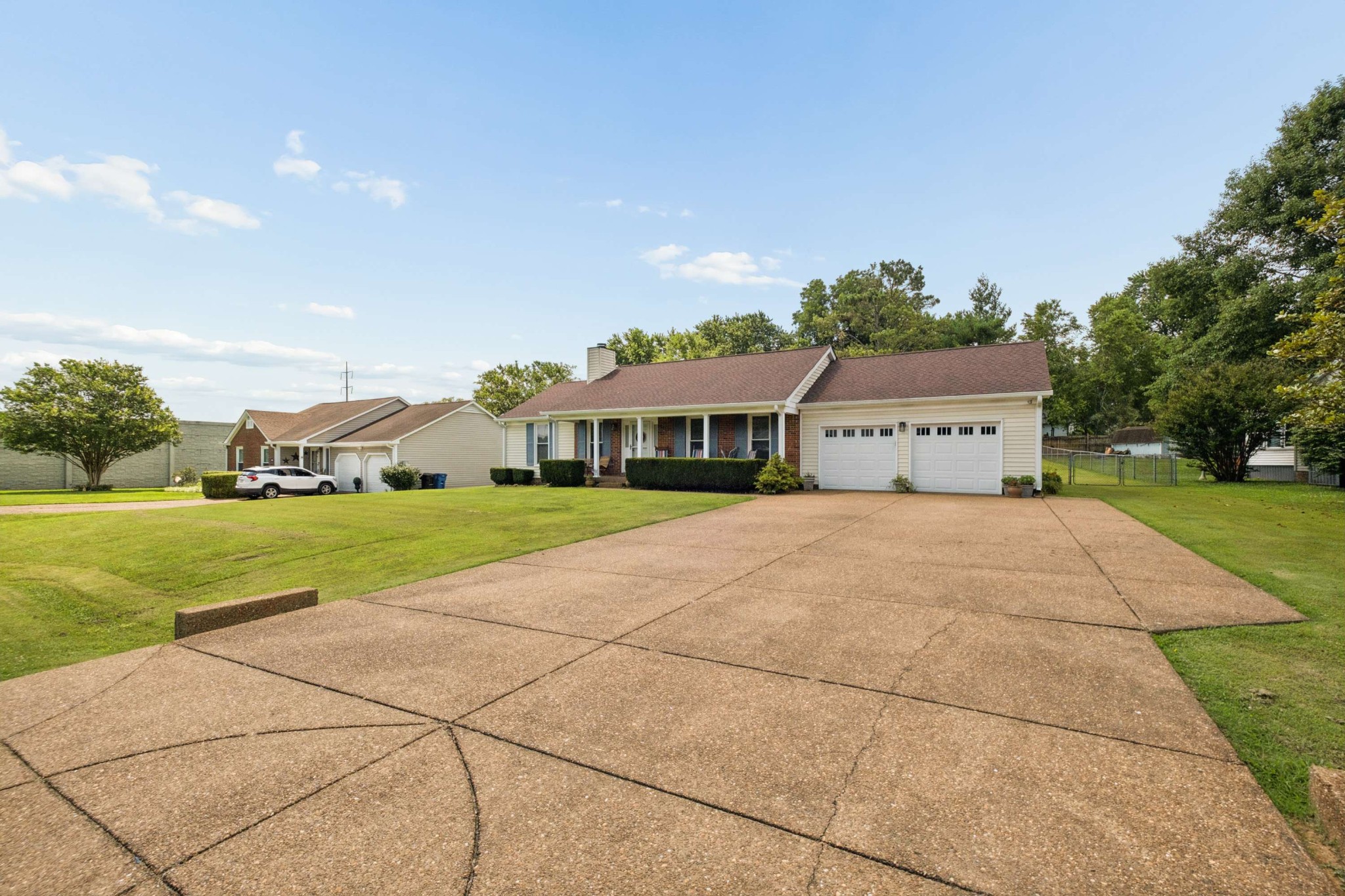 504 Riverview Dr