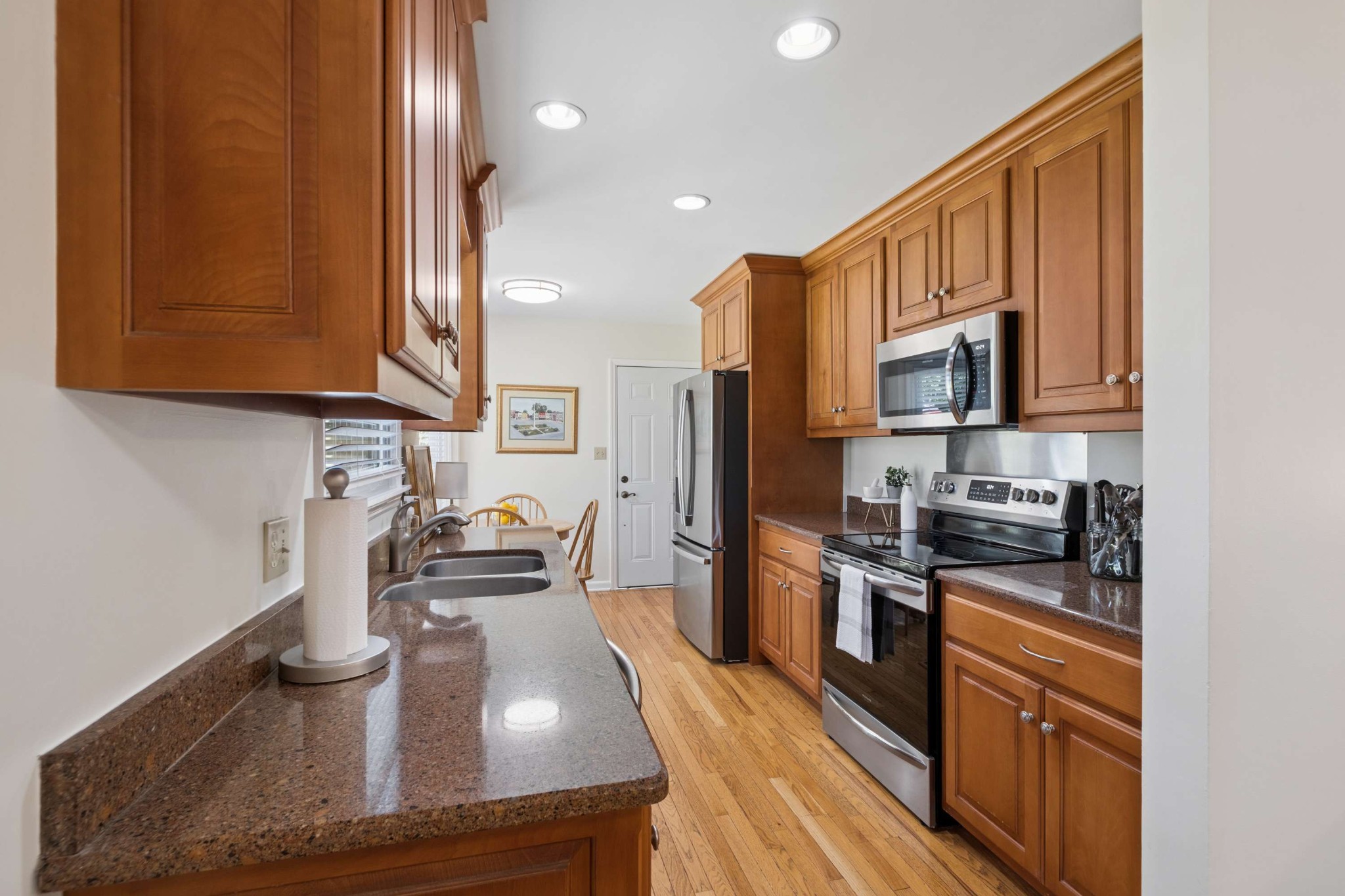 504 Riverview Dr