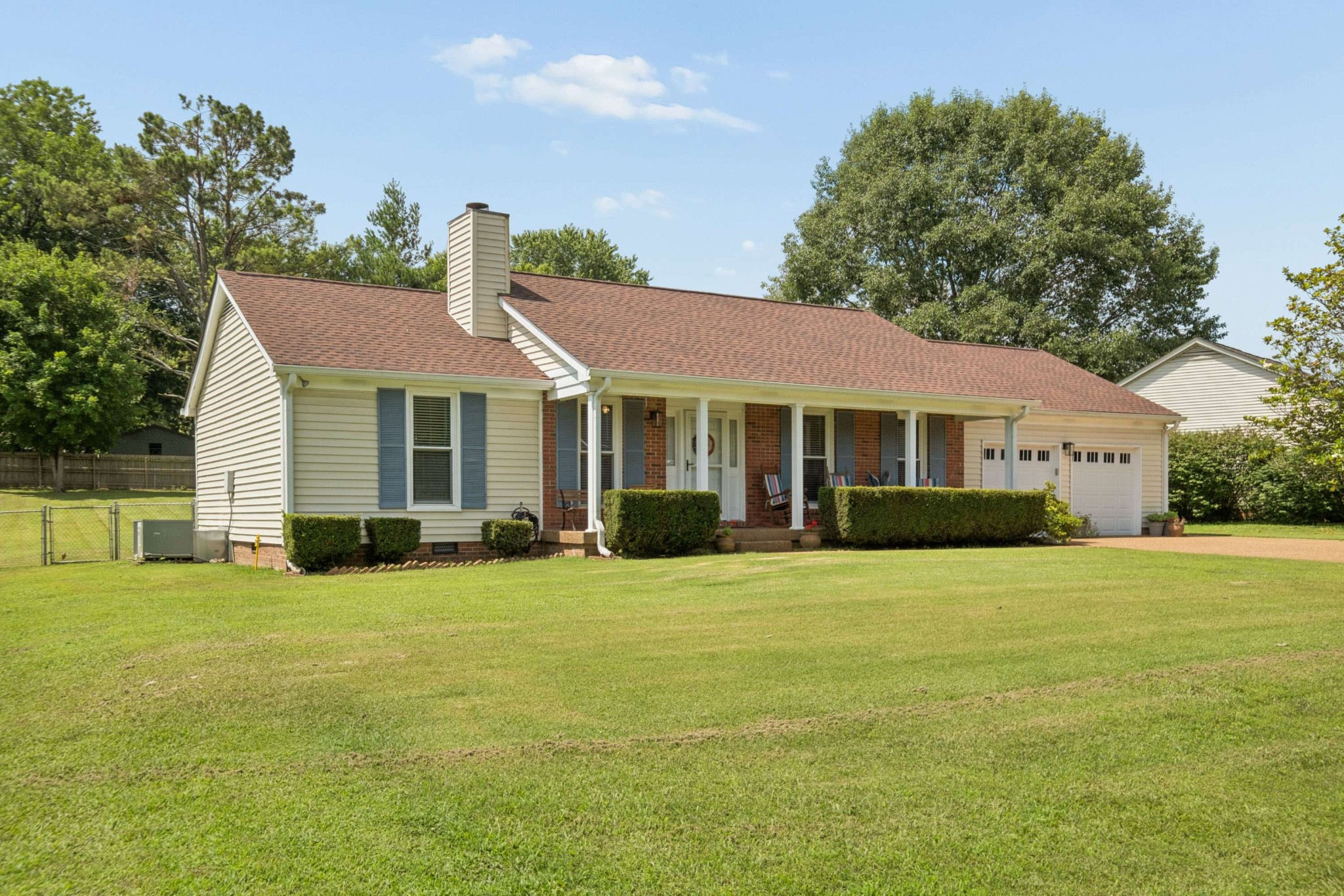 504 Riverview Dr