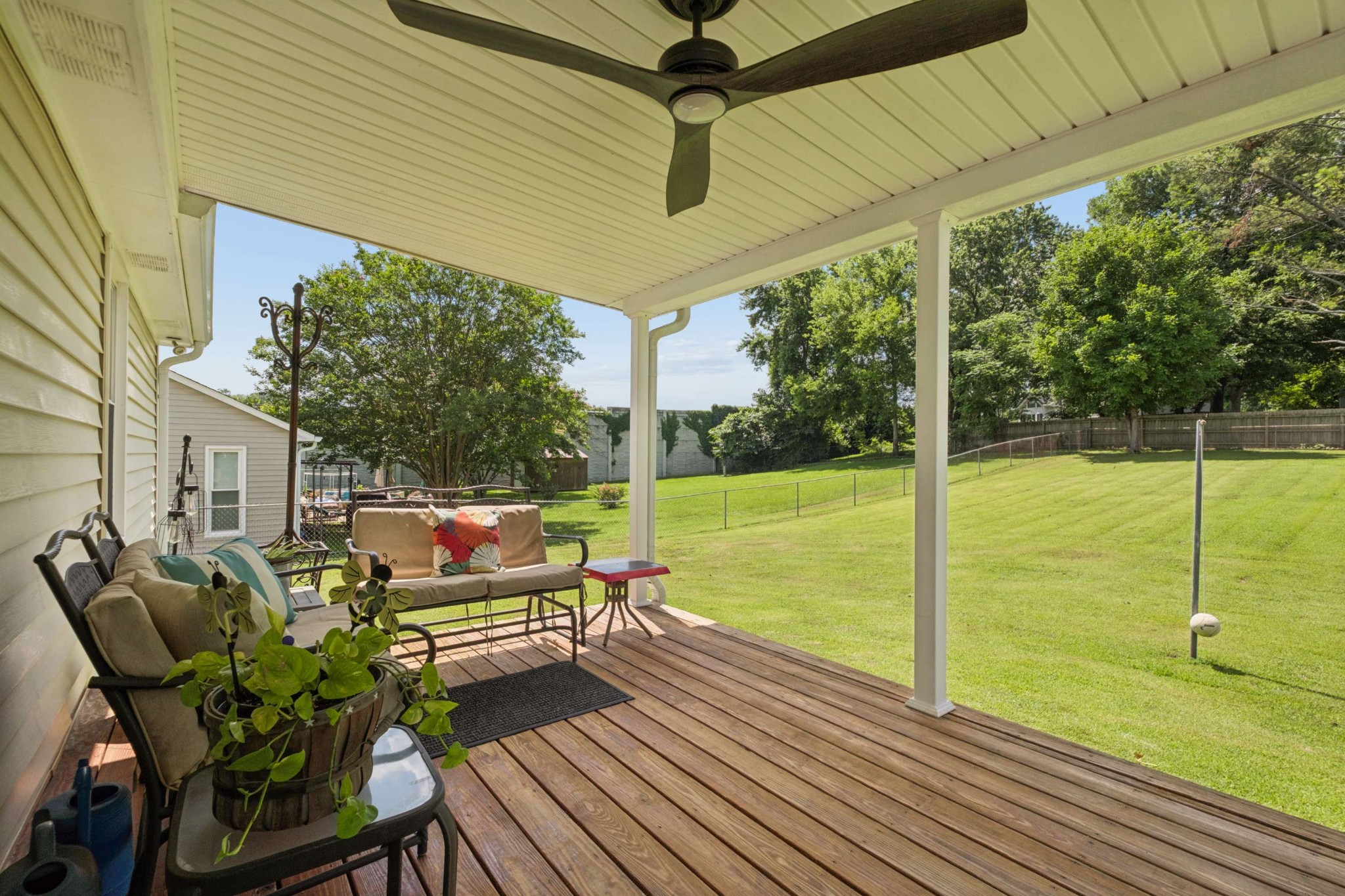 504 Riverview Dr