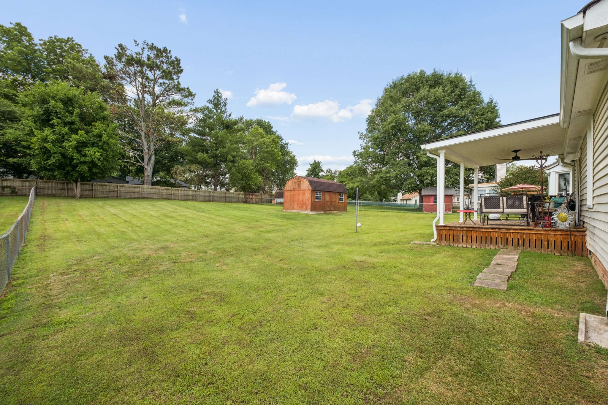 504 Riverview Dr