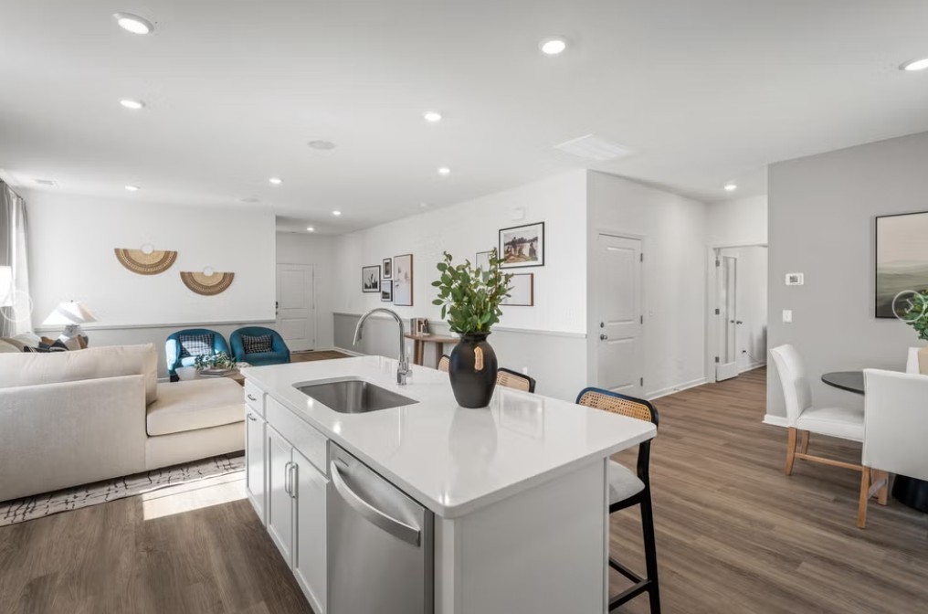 111 Jasper Way
