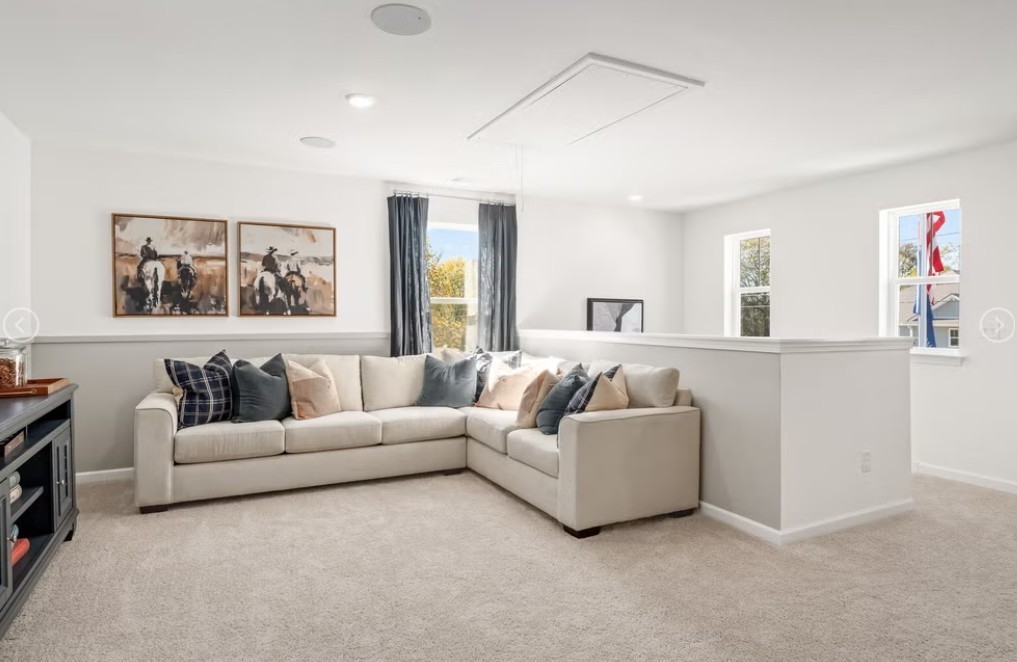111 Jasper Way