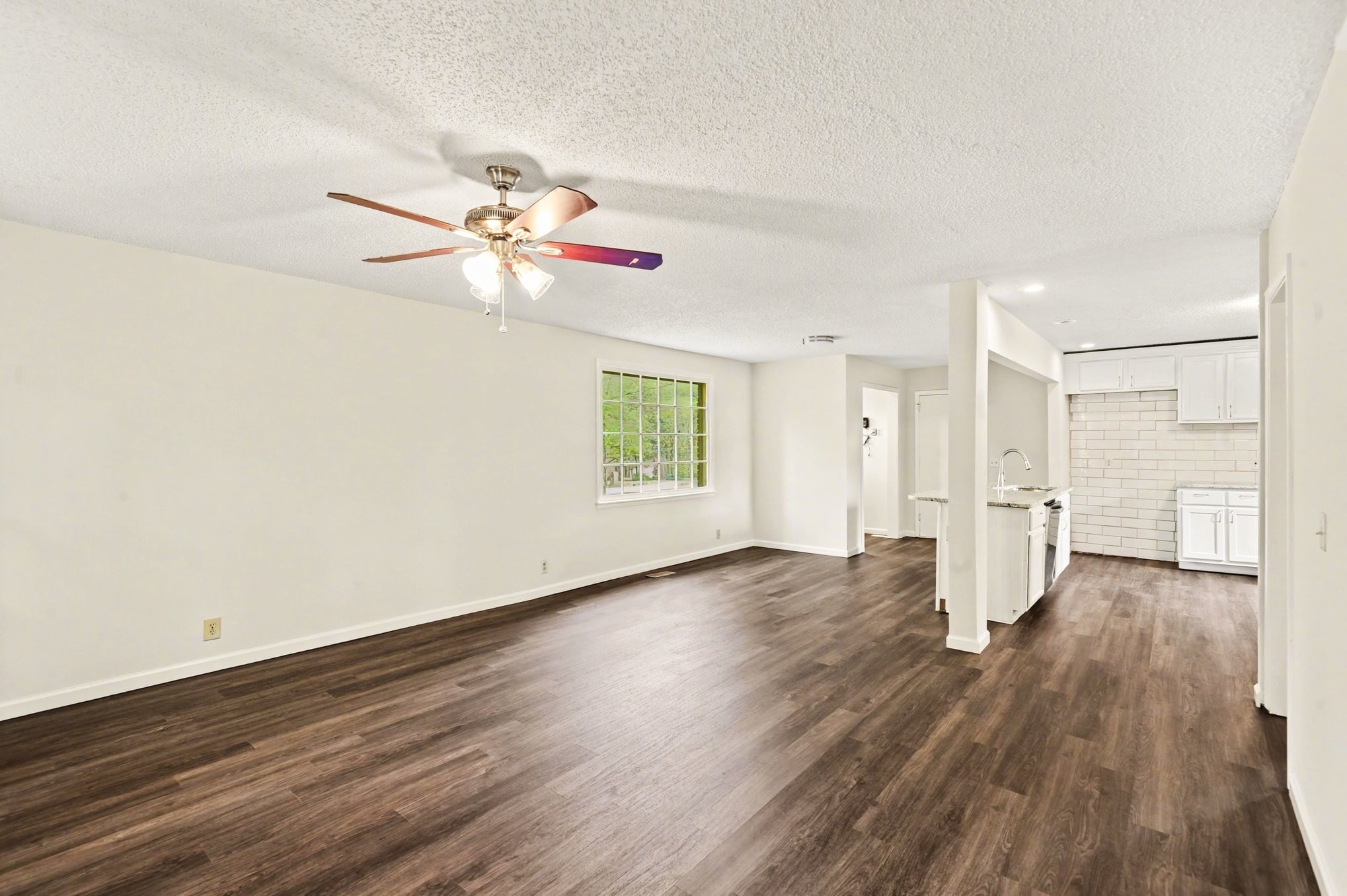 502 Maplewood Dr