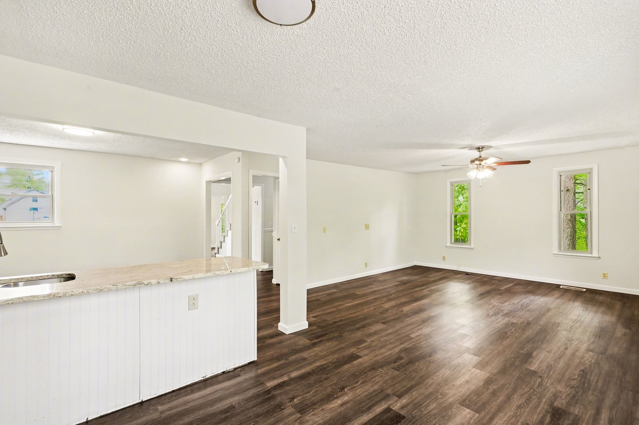 502 Maplewood Dr