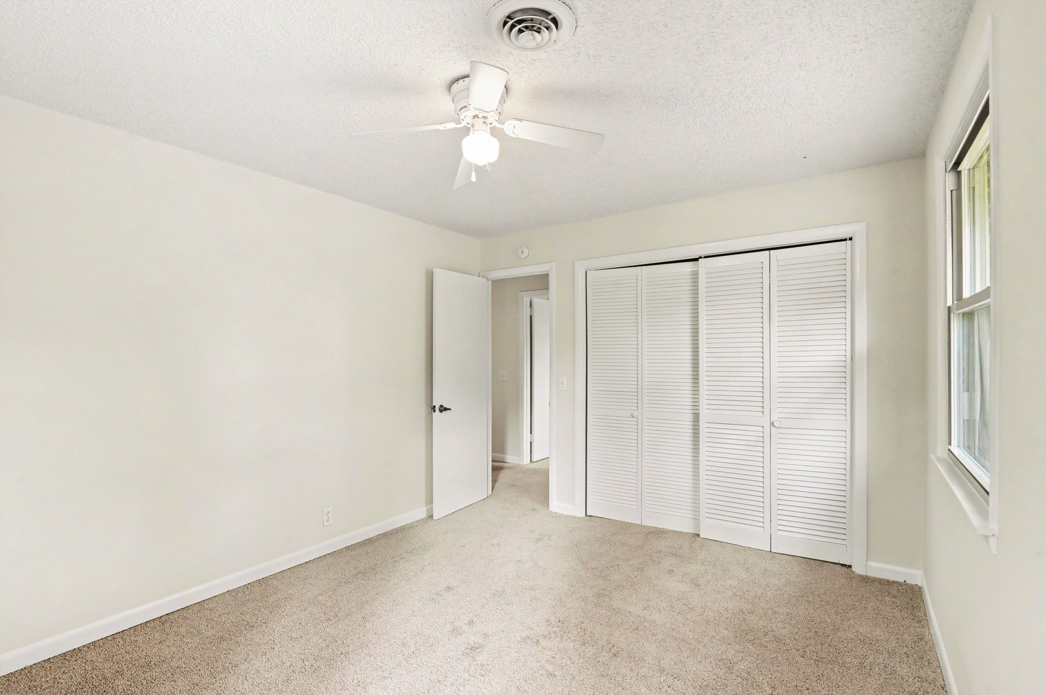 502 Maplewood Dr