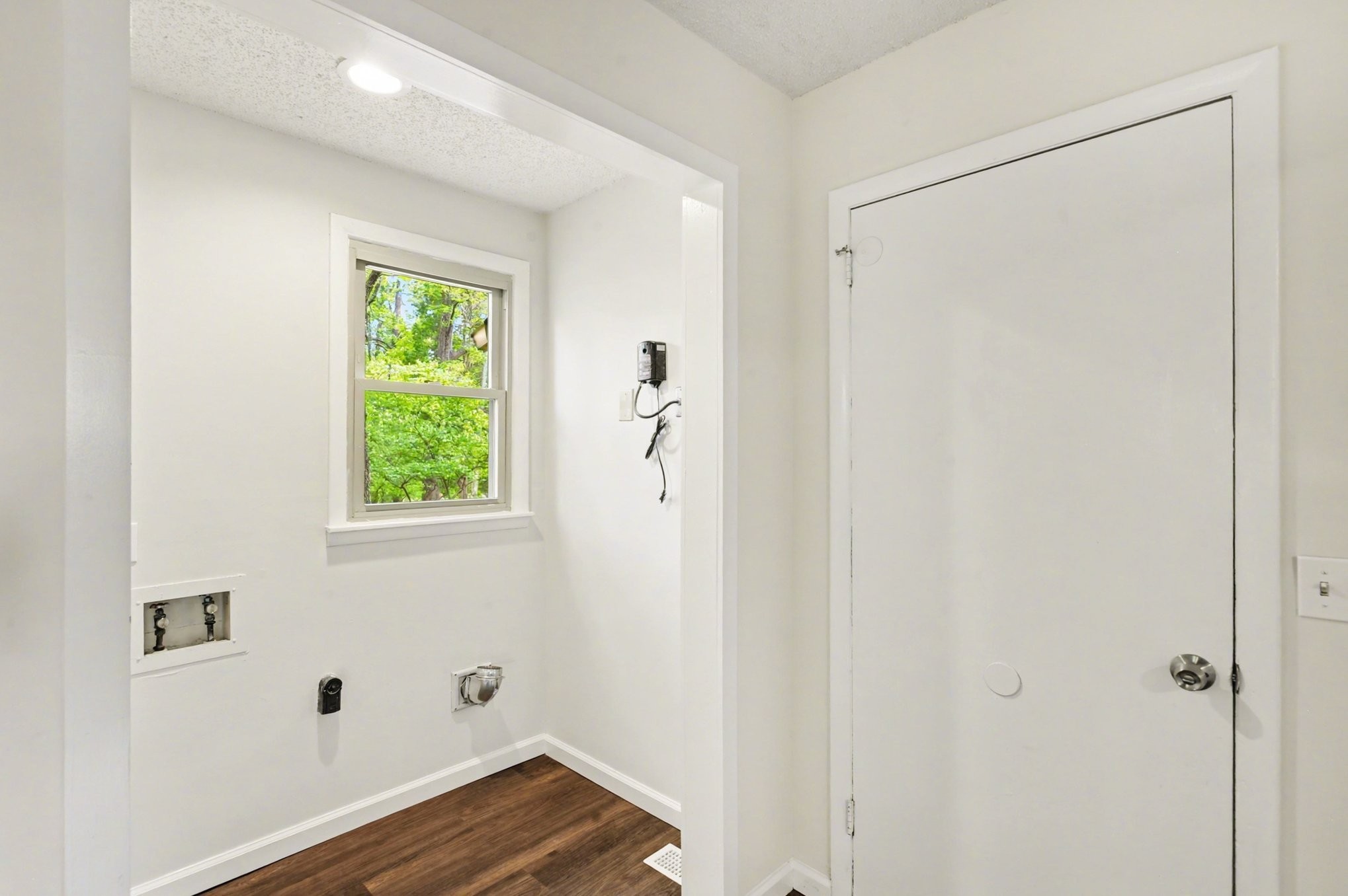 502 Maplewood Dr
