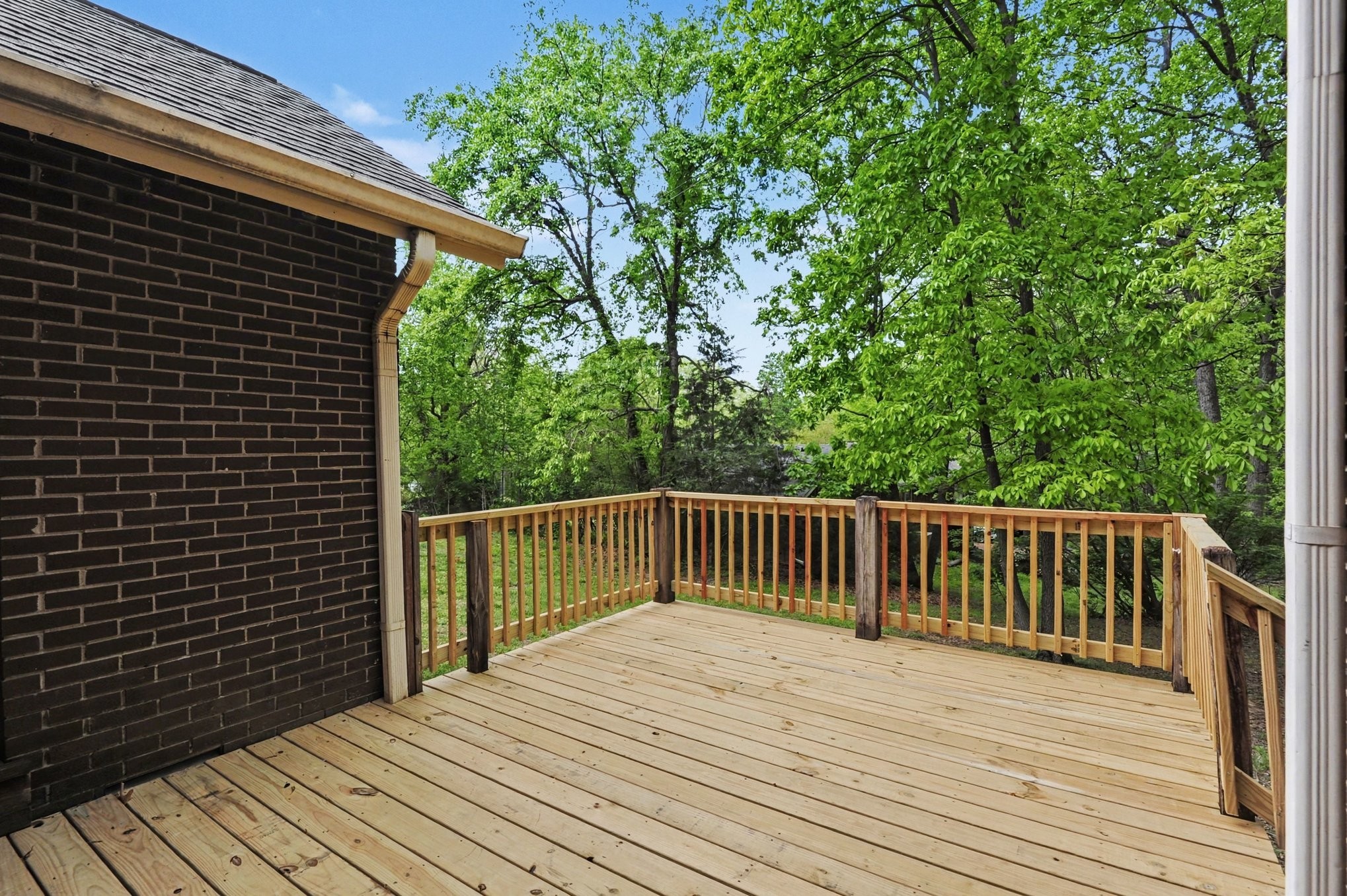 502 Maplewood Dr