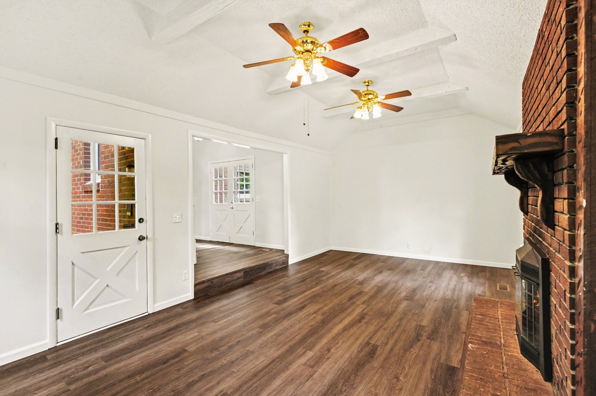 502 Maplewood Dr