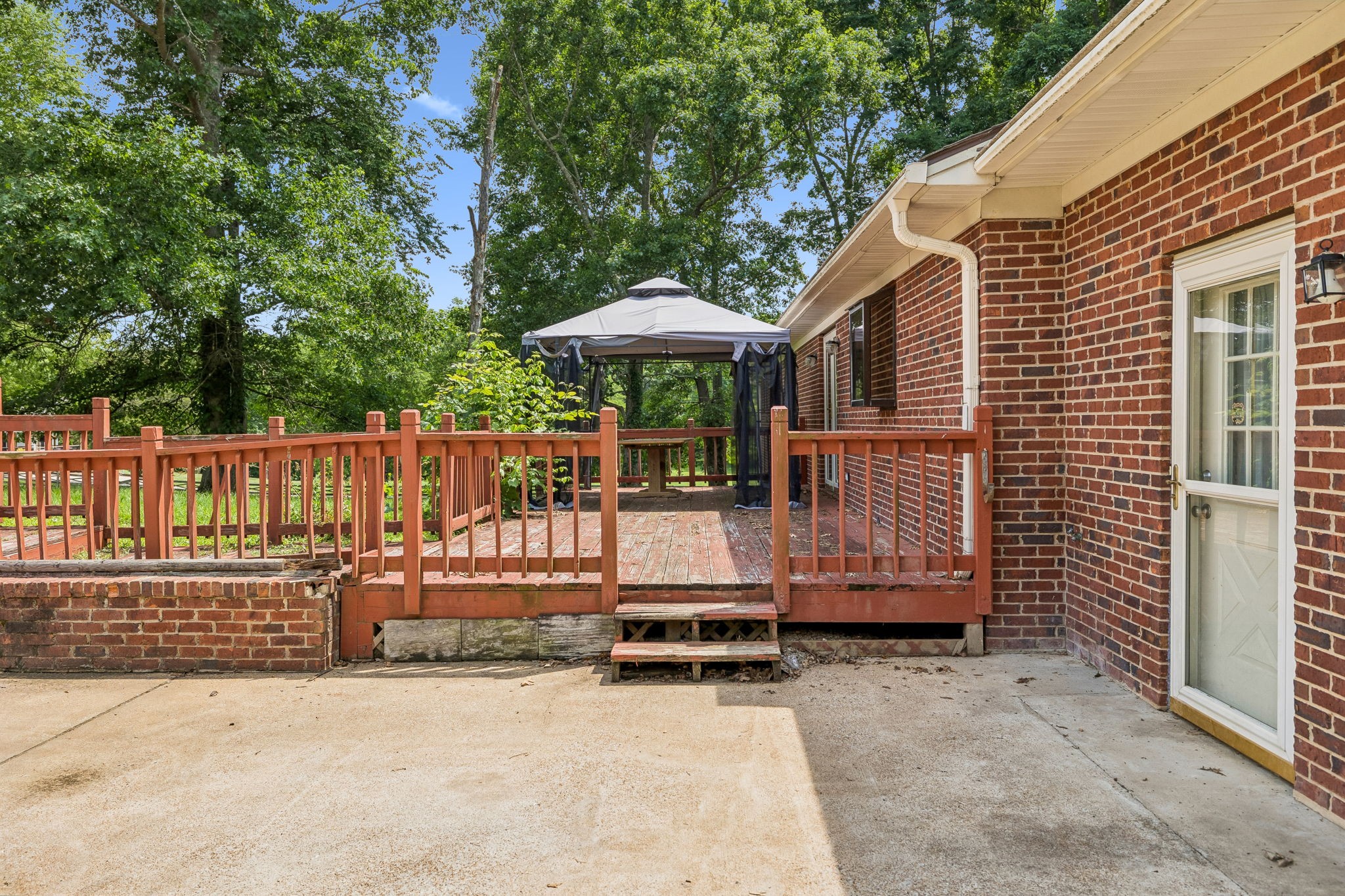 1533 Iron Bridge Rd